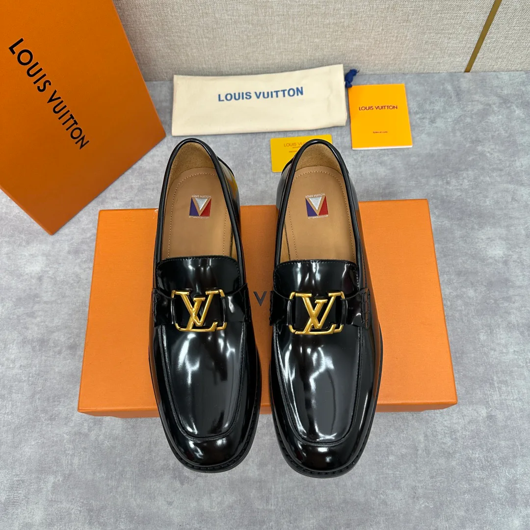 Лоферы И Туфли Мужские Louis Vuitton 18194011