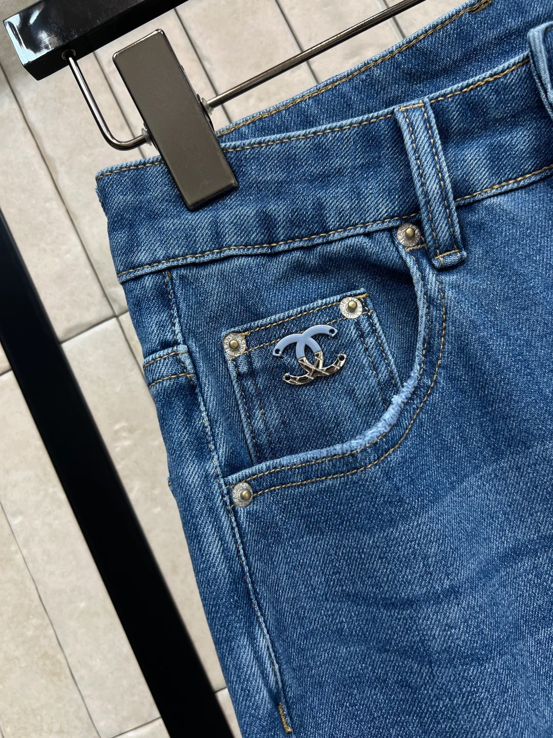 Джинсы Женские Celine 13306140