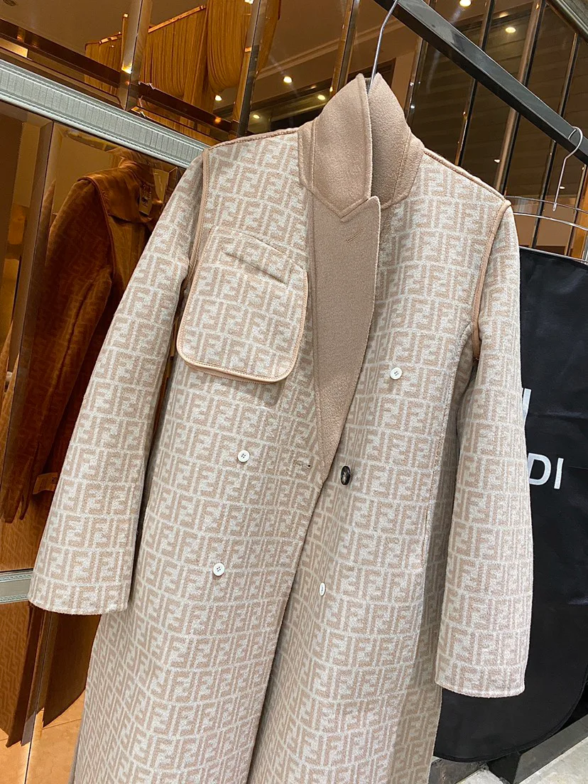 Пальто Женские Fendi 19651227