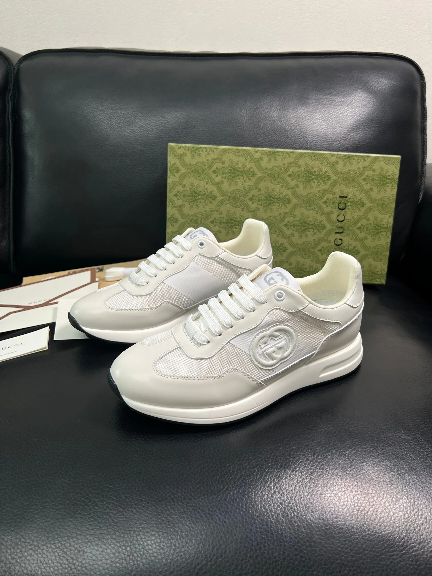 Кроссовки Мужские Gucci 18743955
