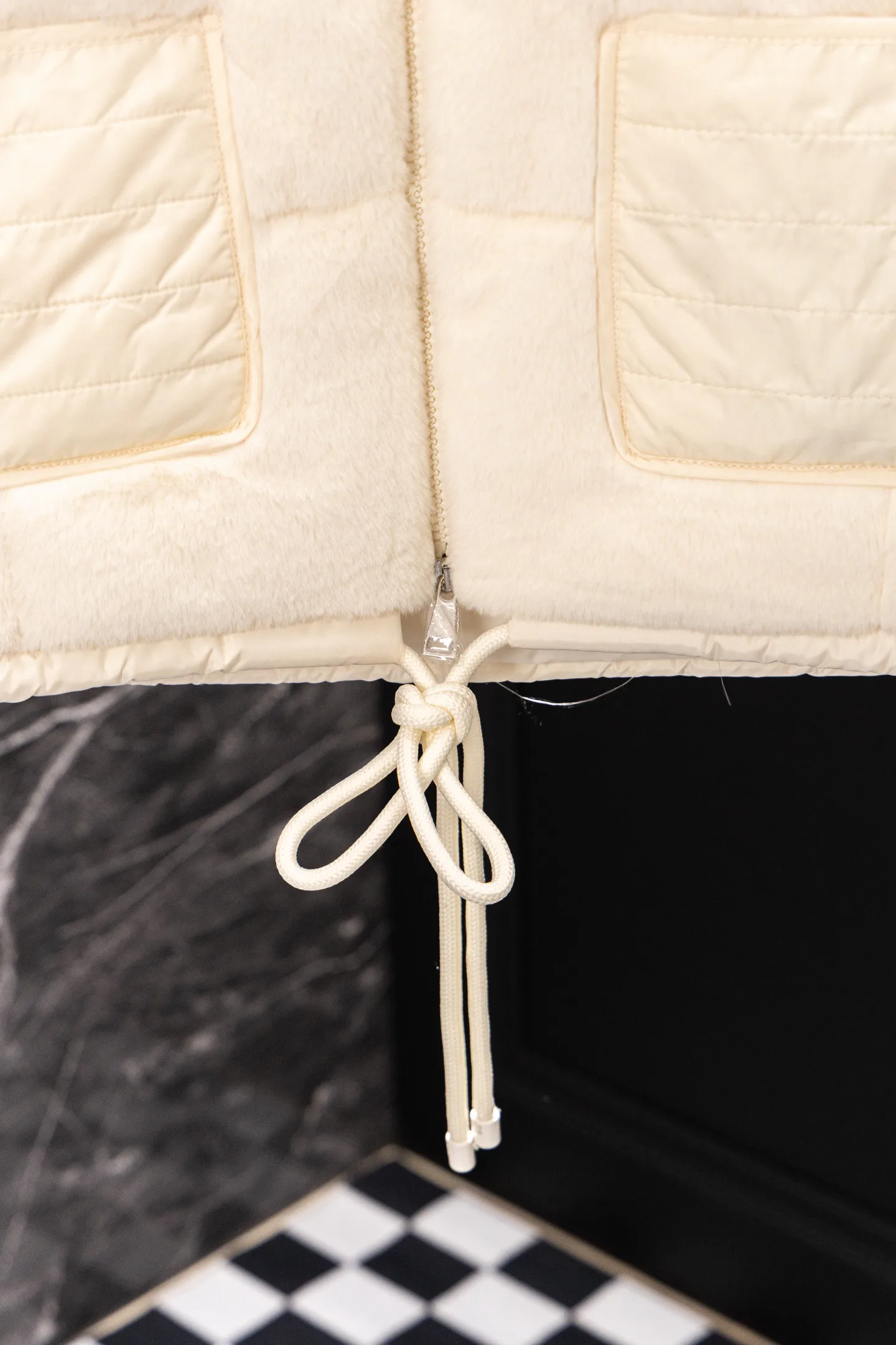 Жилеты Женские Moncler 18507218
