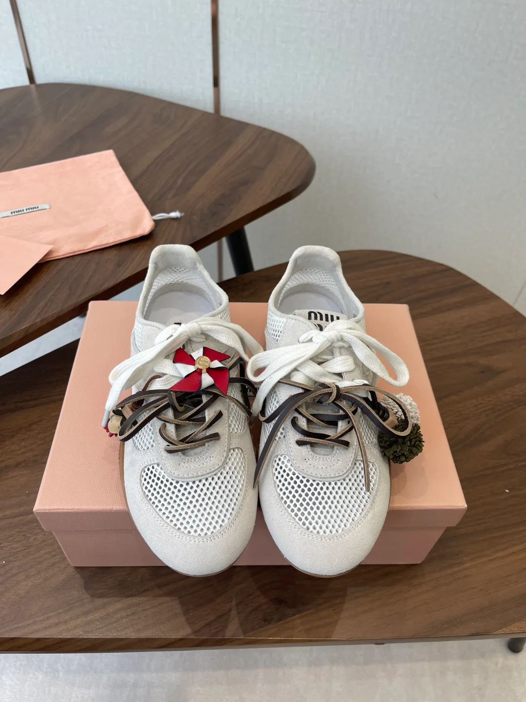 Кроссовки Женские Miu Miu 11645242