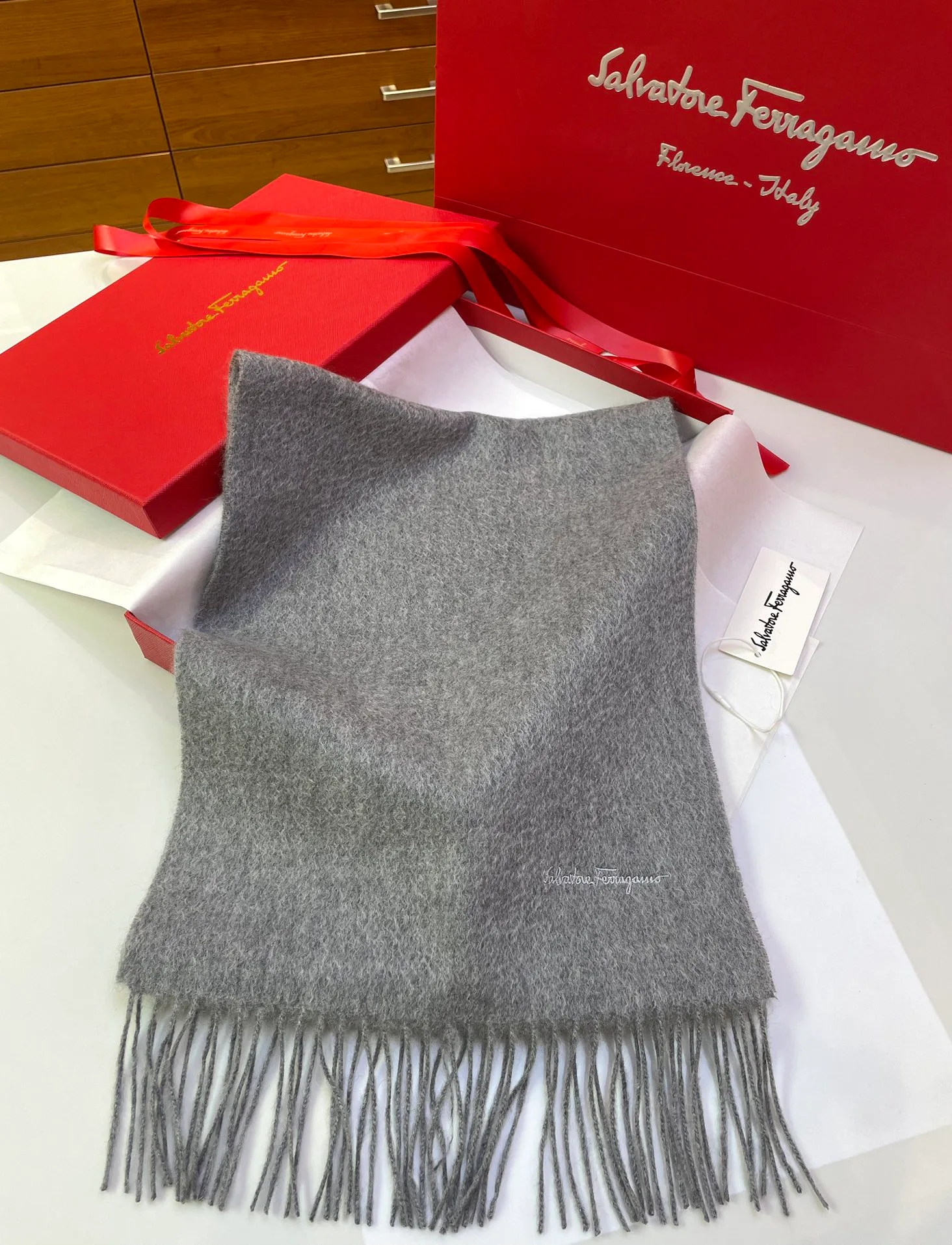 Шарфы Salvatore Ferragamo 76791