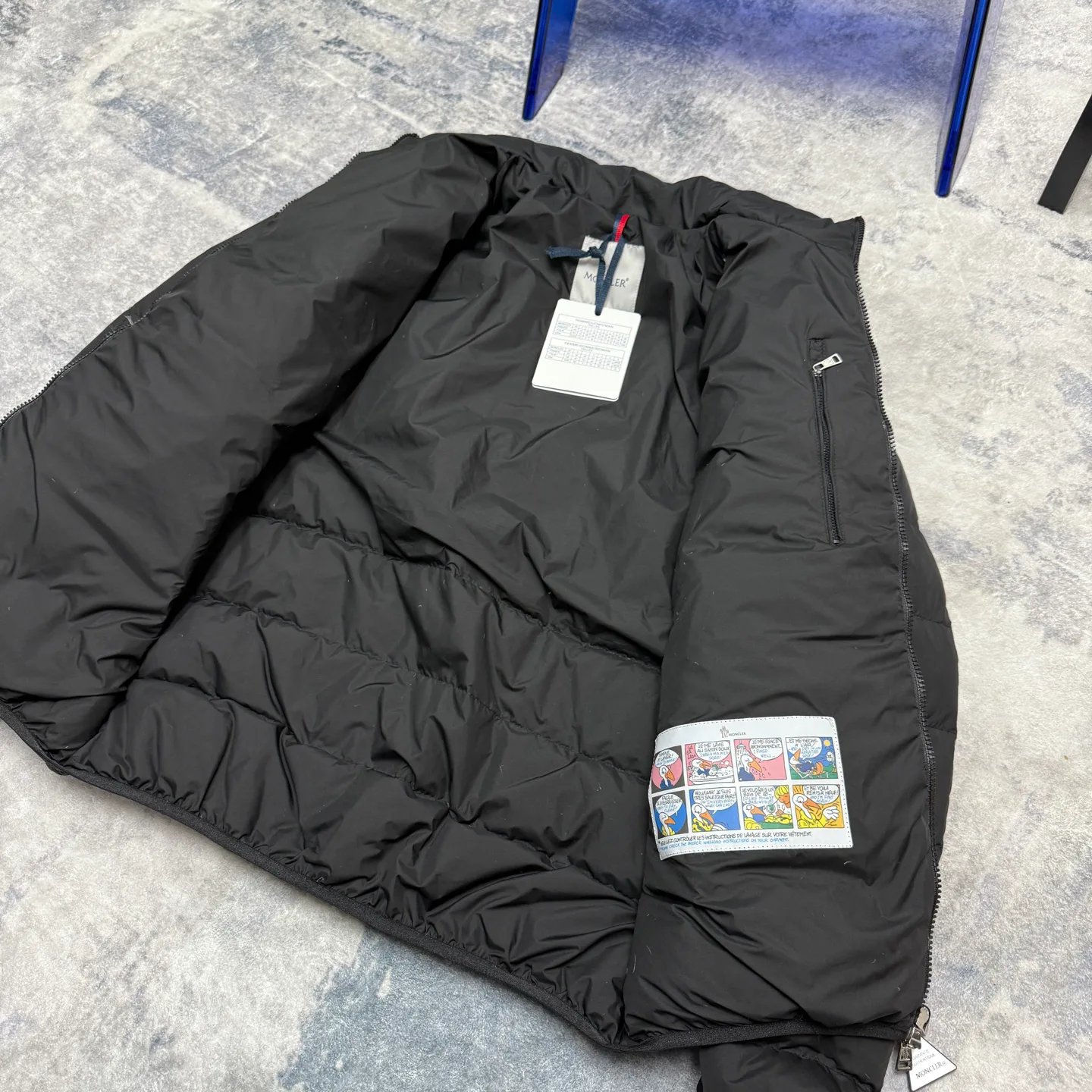 Куртки И Пуховики Женские Moncler 10131573