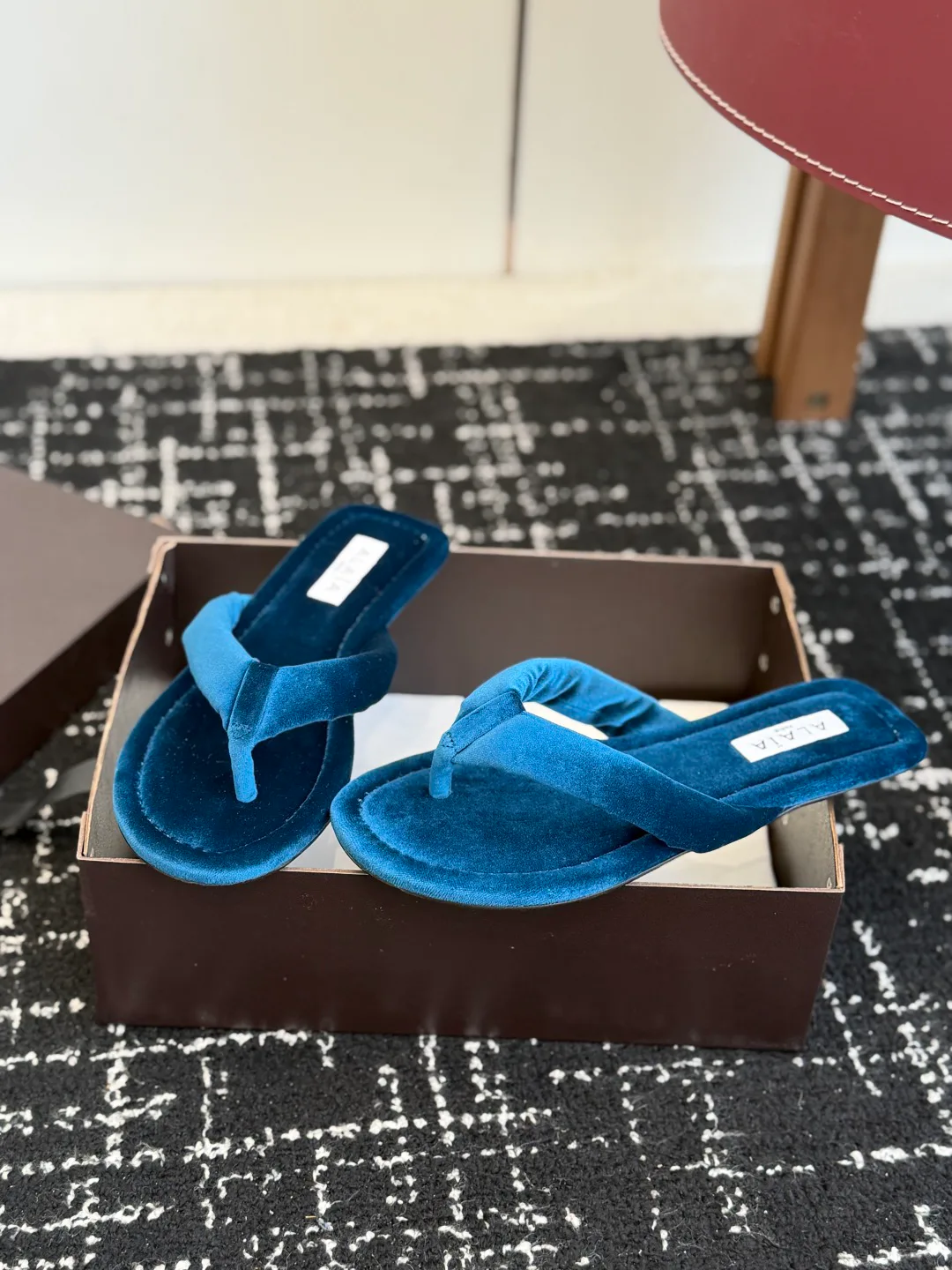 Сандалии Женские Alaia 11223012