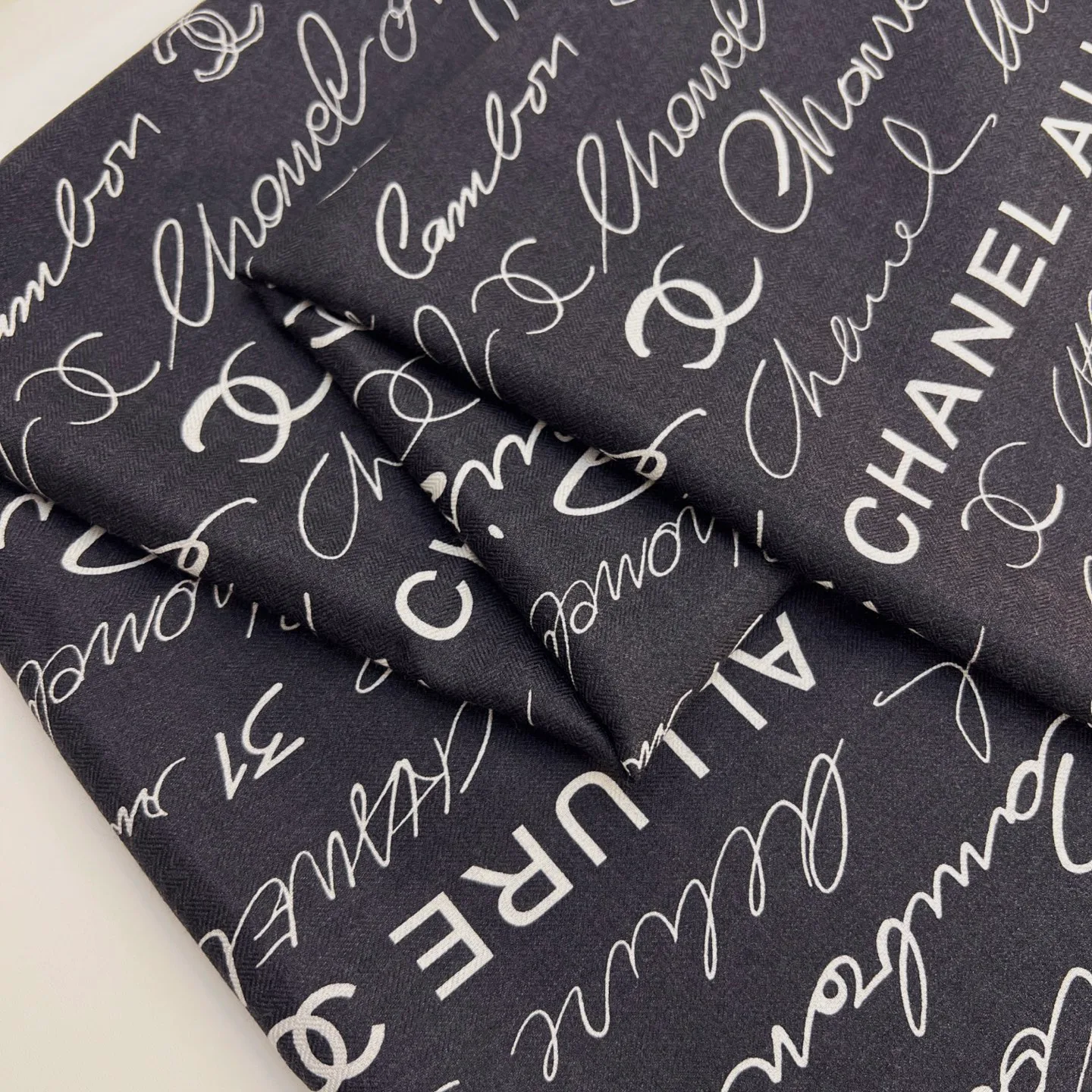 Шарфы Chanel 115129