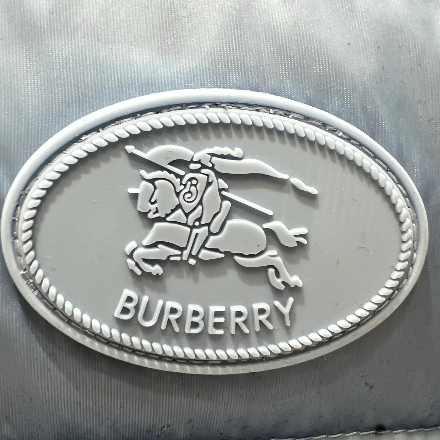 Куртки И Пуховики Женские Burberry 18110900