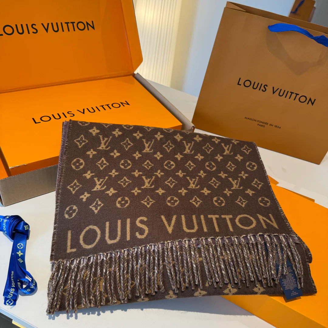 Шарфы Louis Vuitton 824074