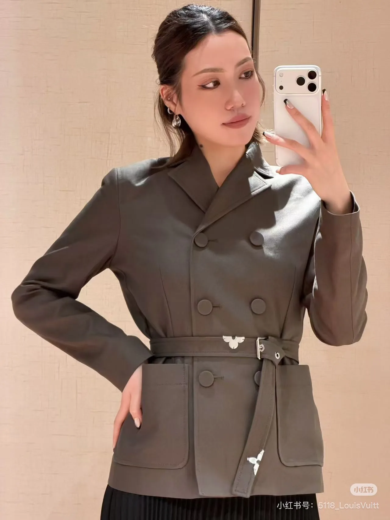 Пальто Женские Louis Vuitton 5152959