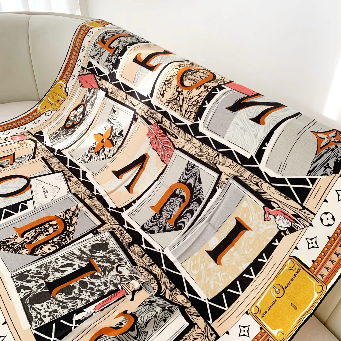 Шарфы Louis Vuitton 476115