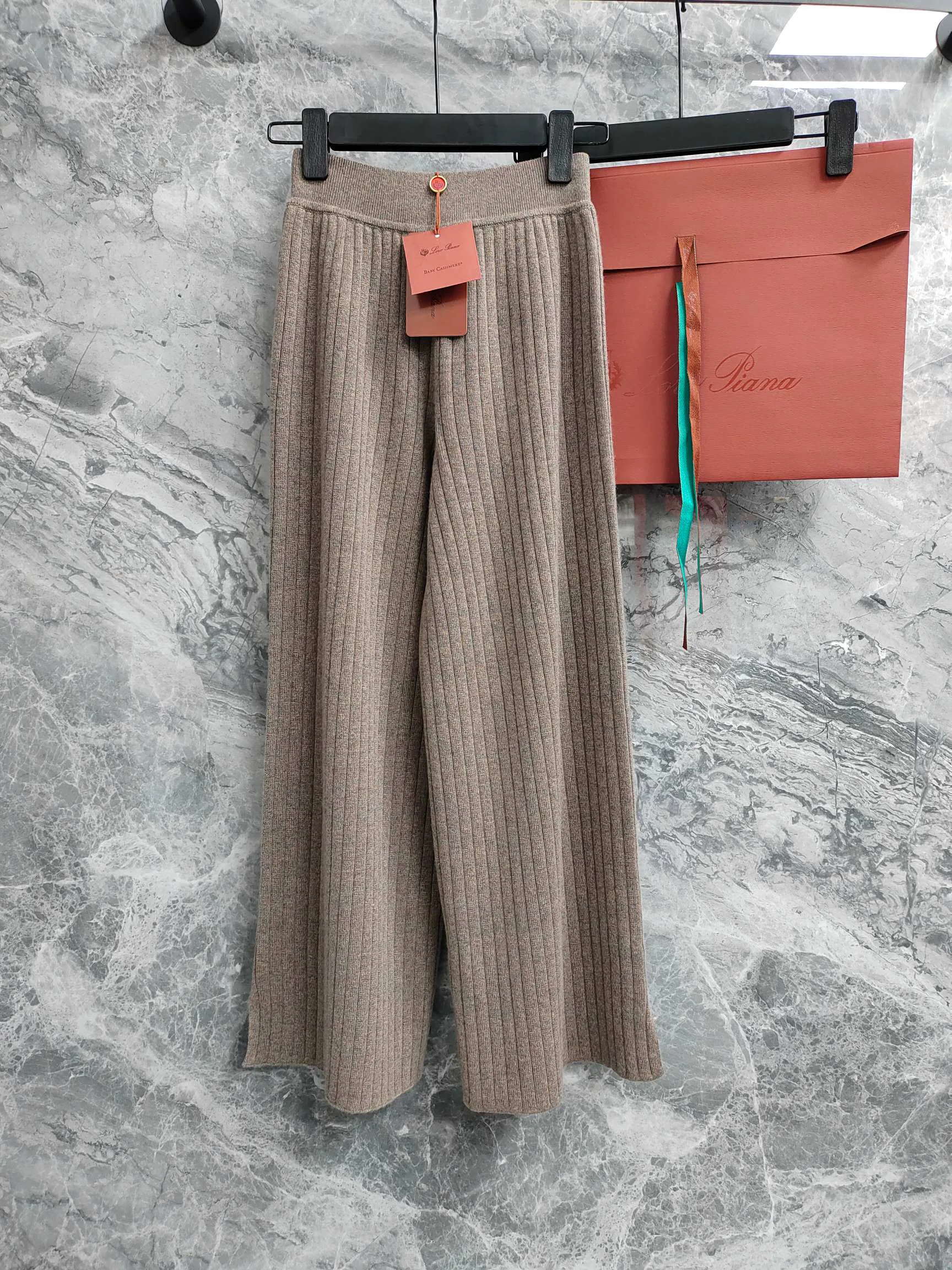 Брюки Женские Loro Piana 9621484