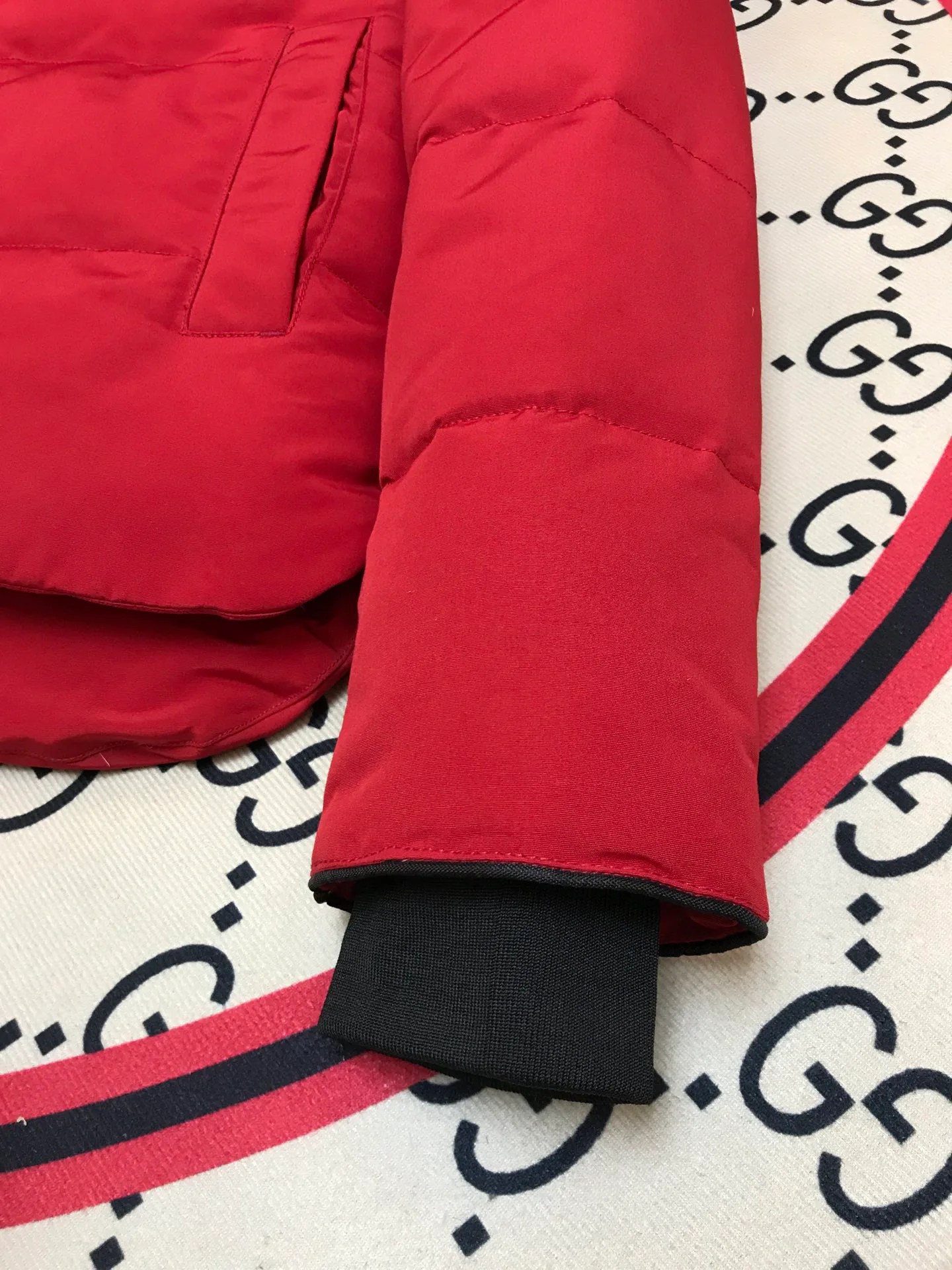 Куртки И Пуховики Женские Canada Goose 3153879