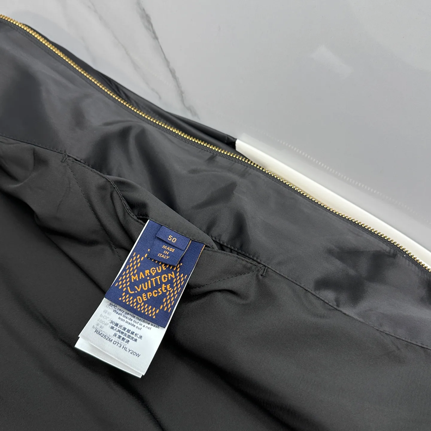Куртки И Пуховики Мужские Louis Vuitton 18246790
