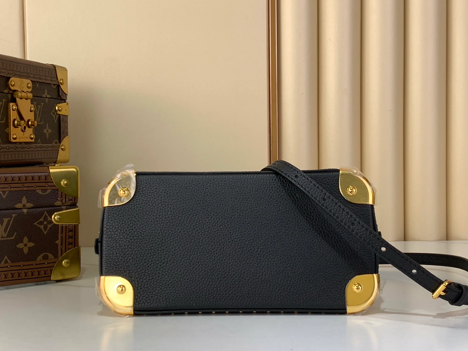 Классические Сумки Женские Louis Vuitton 13096119