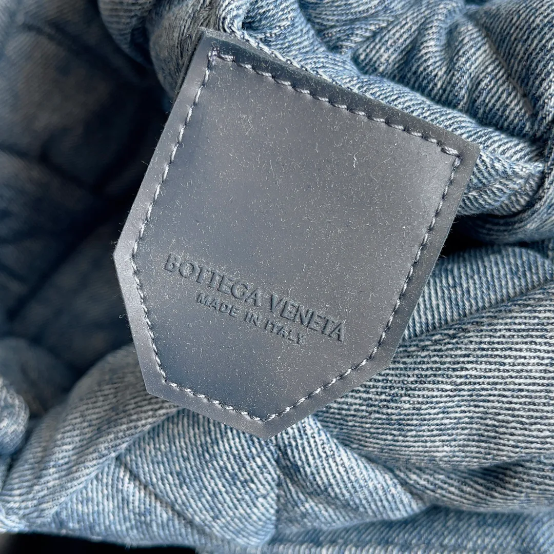 Сумки На Ремне Женские Bottega Veneta 11710074