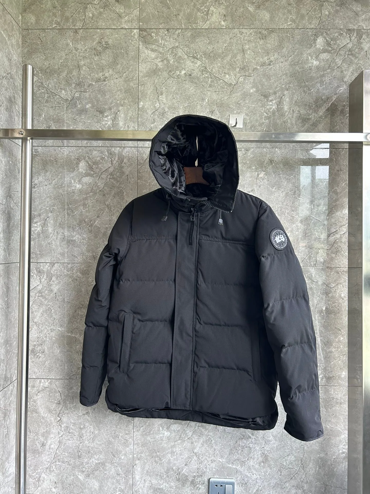Куртки И Пуховики Женские Canada Goose 18111612
