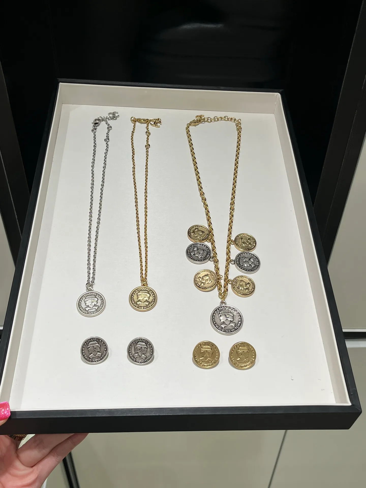 Бижутерия Chanel 17406904