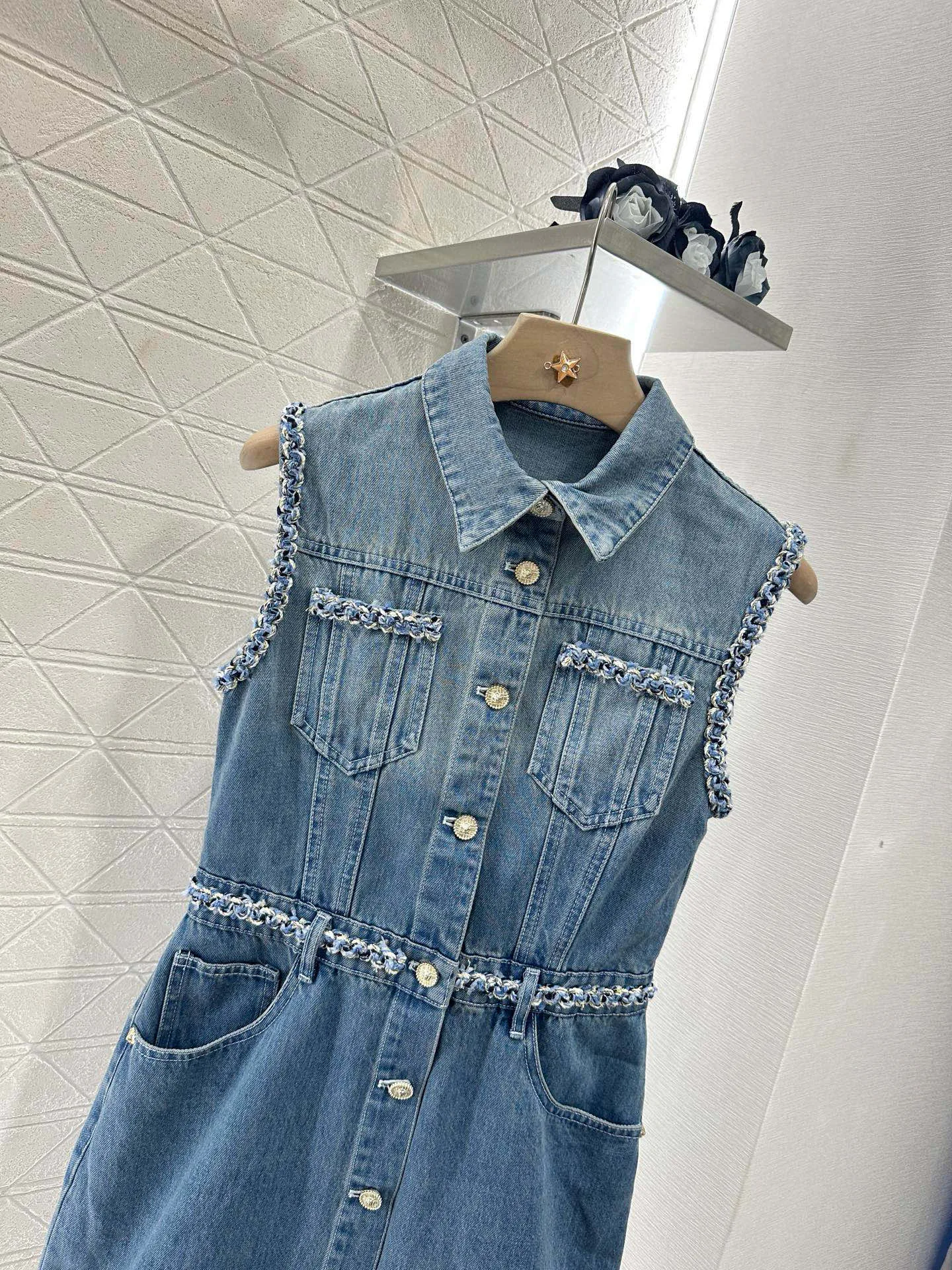 Платья Женские Chanel 10232488