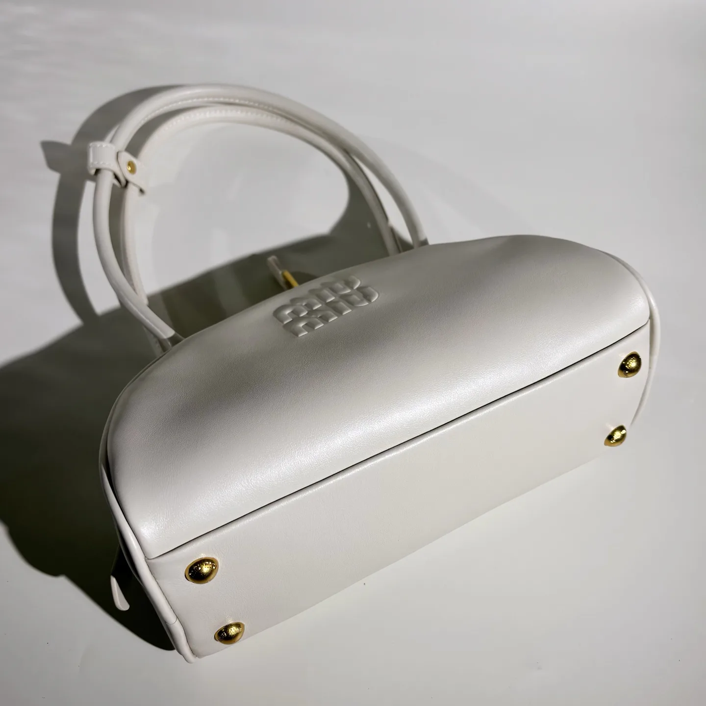 Классические Сумки Женские Miu Miu 10105237