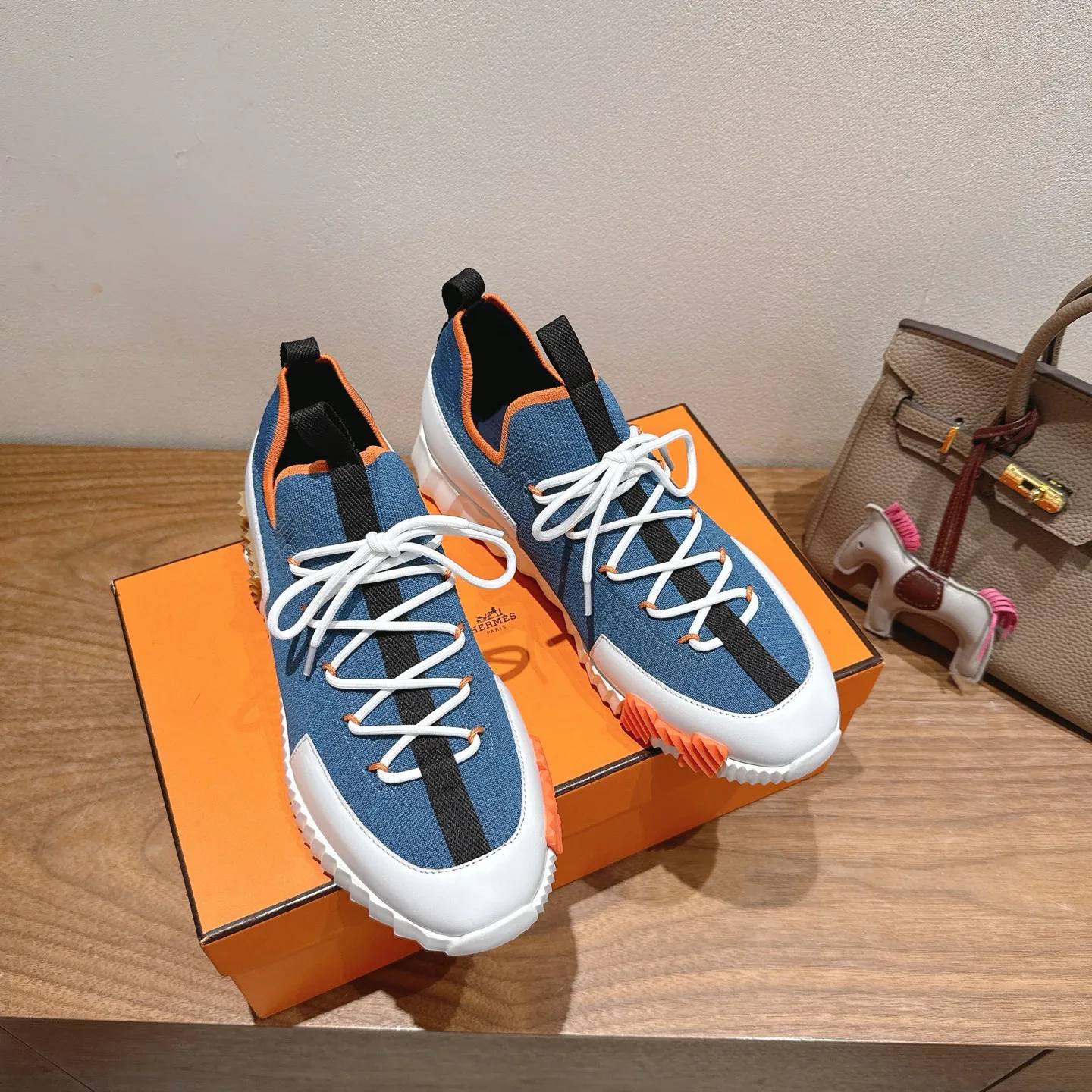 Кроссовки Женские Hermes 4852680