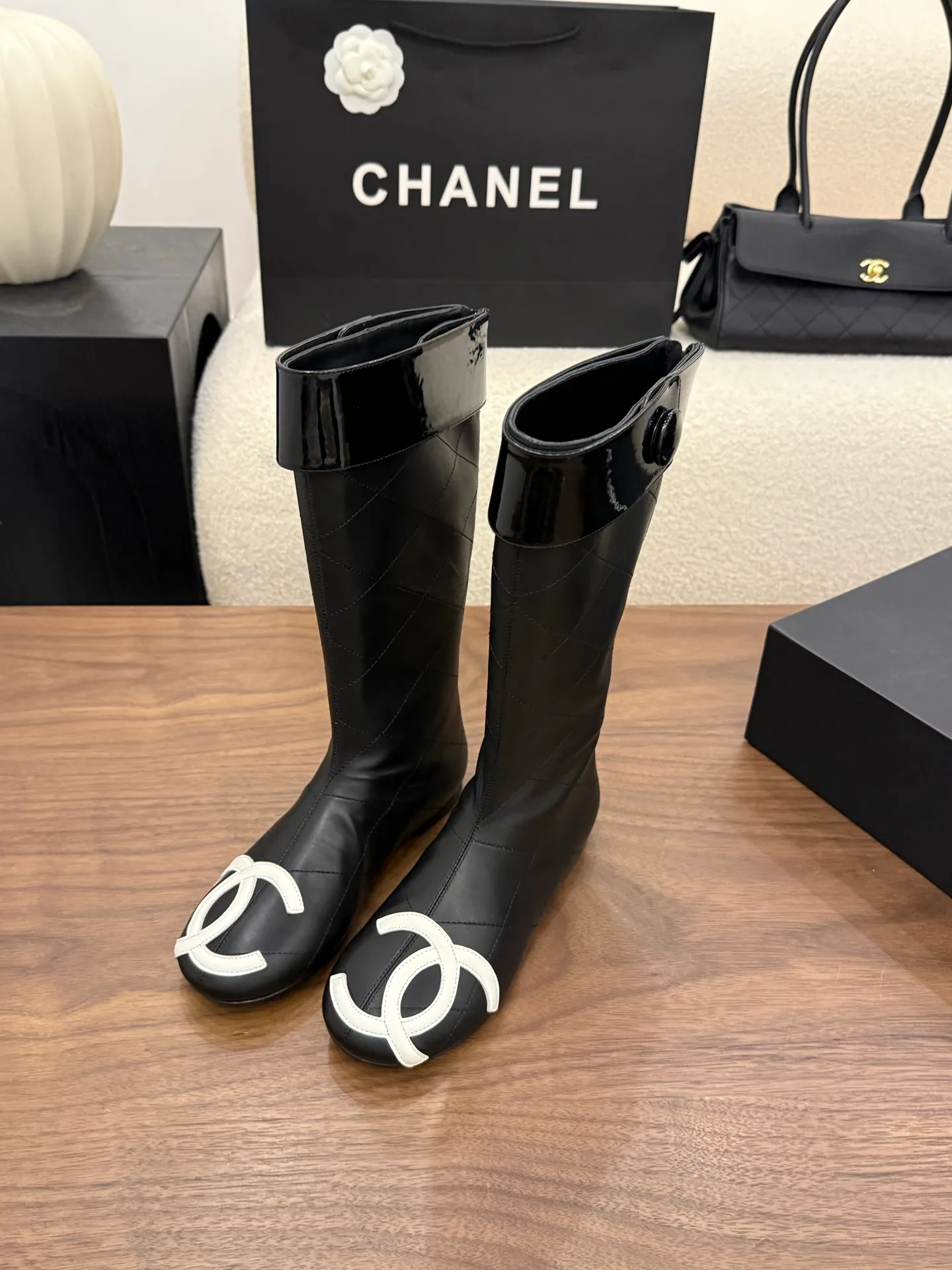 Сапоги Женские Chanel 18275749