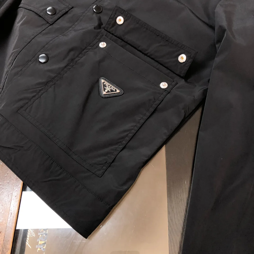 Куртки И Пуховики Мужские Prada 11386086