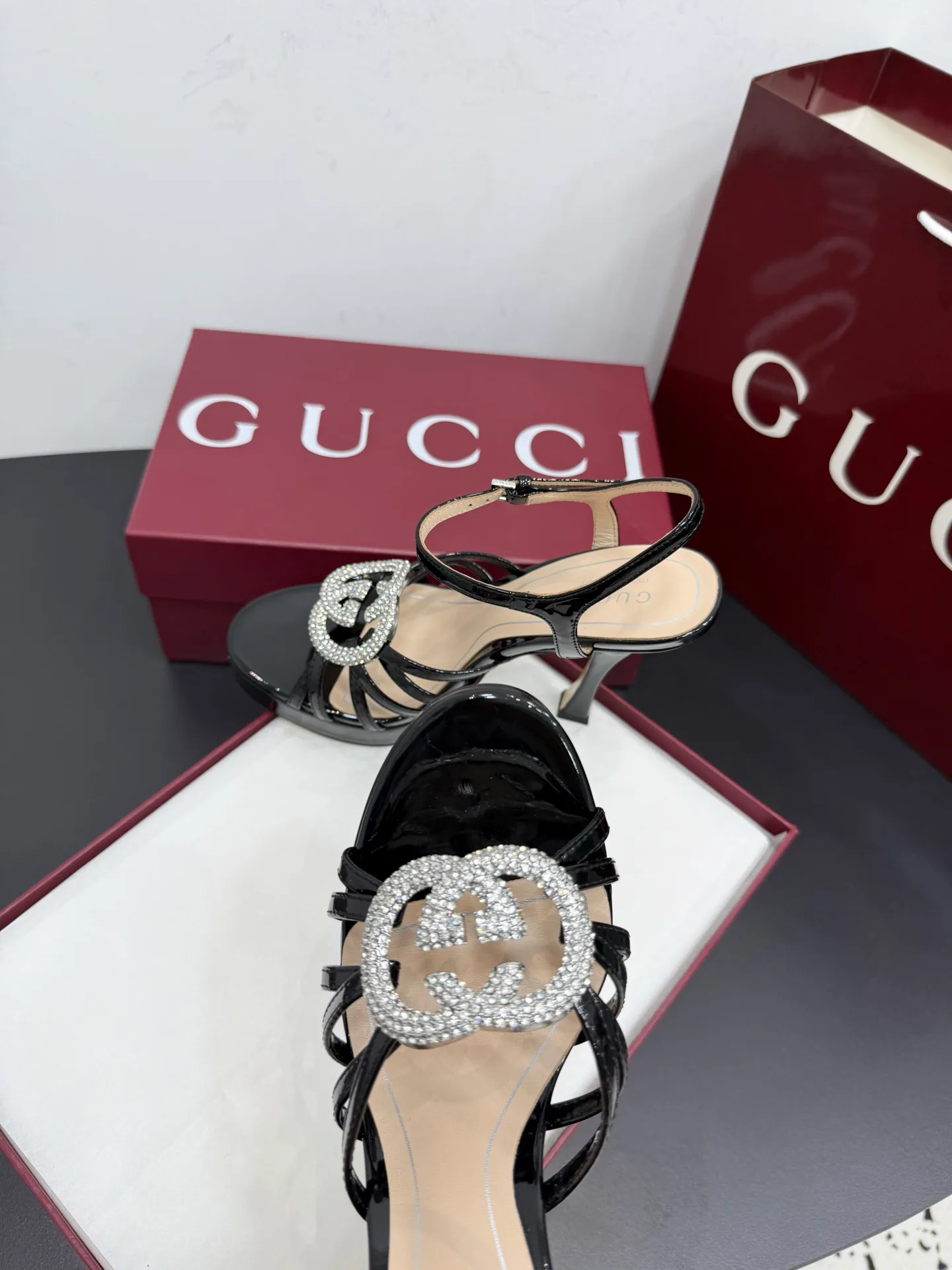 Босоножки Женские Gucci 457928