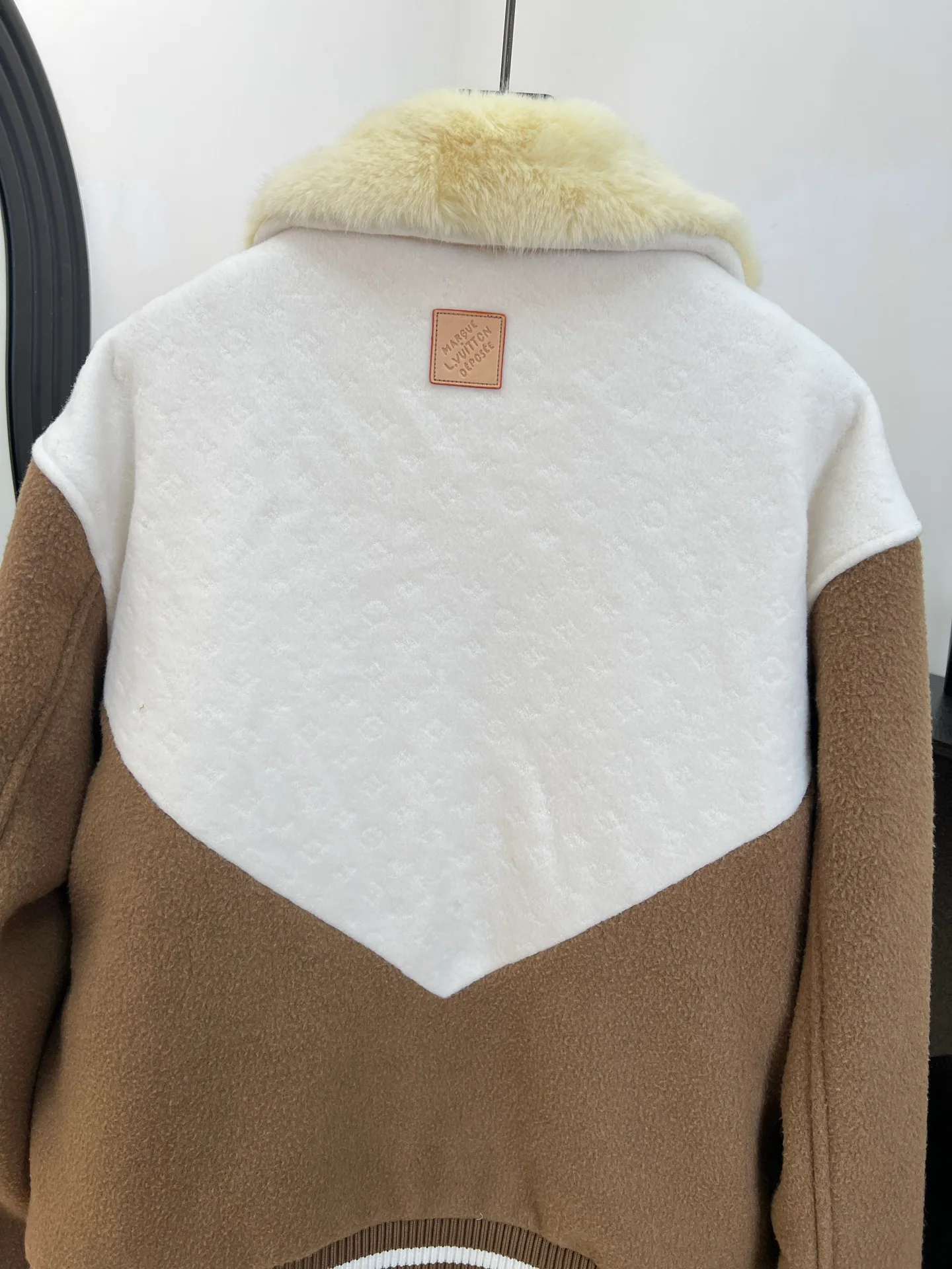 Куртки И Пуховики Мужские Louis Vuitton 438218