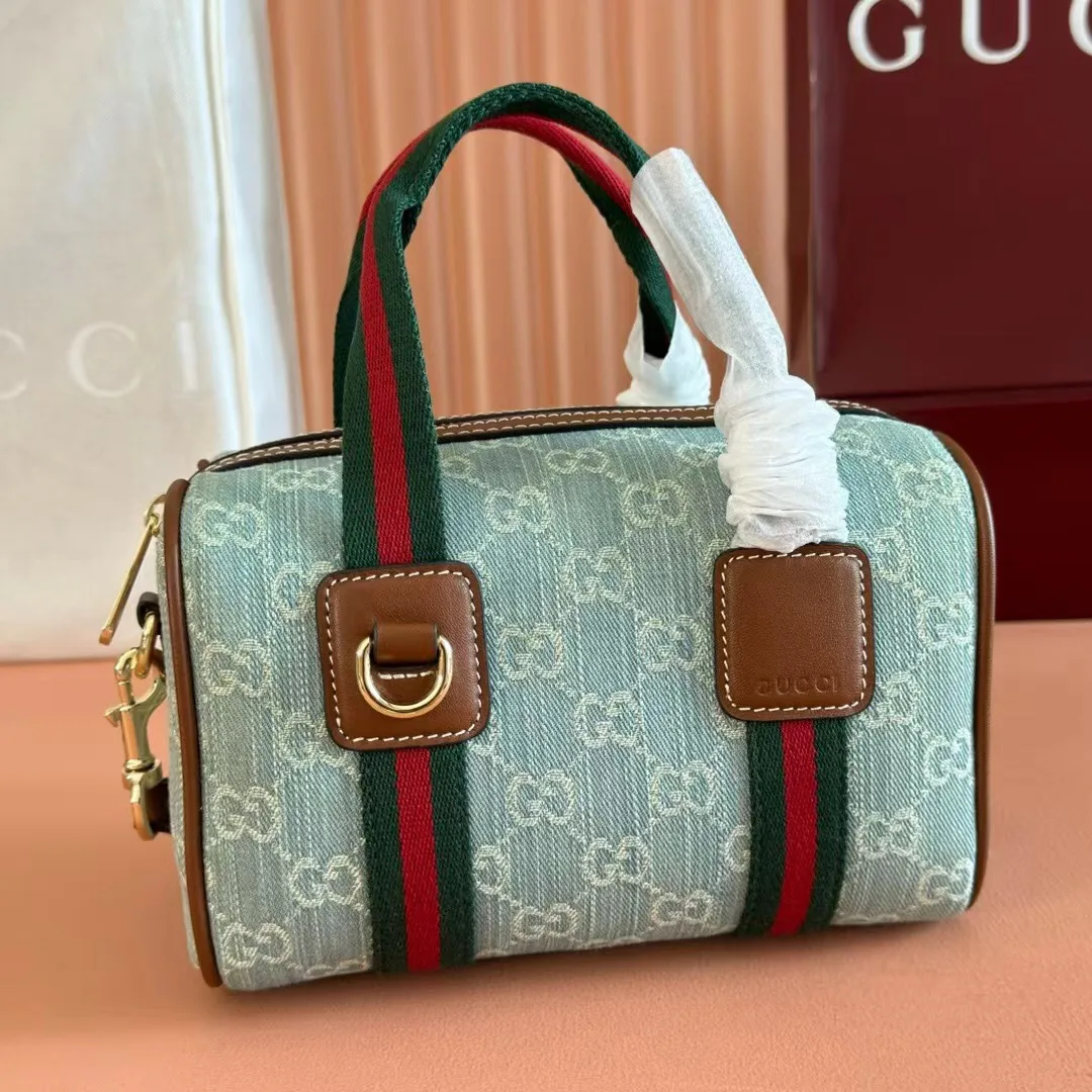 Классические Сумки Женские Gucci 1631850