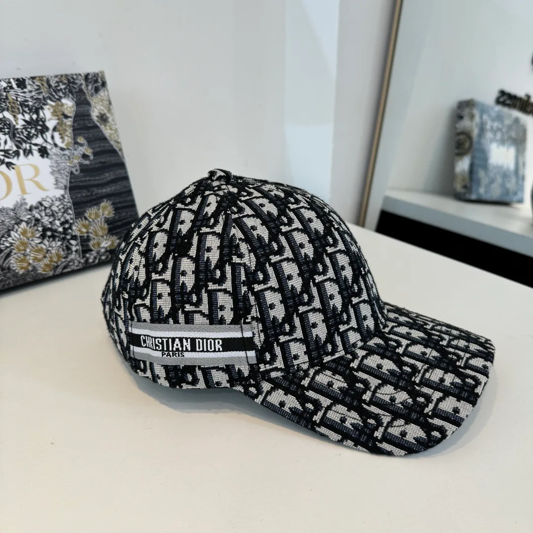 Головные Уборы Christian Dior 13170956