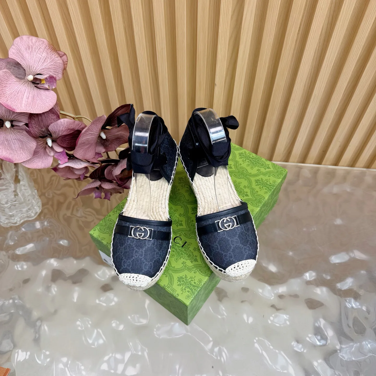 Туфли Женские Gucci 785101