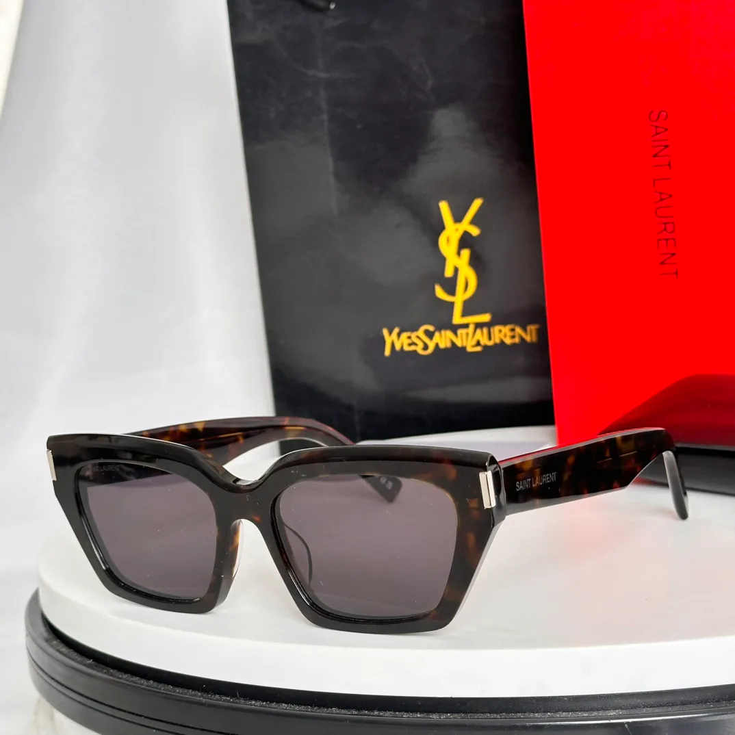 Очки Saint Laurent 231783