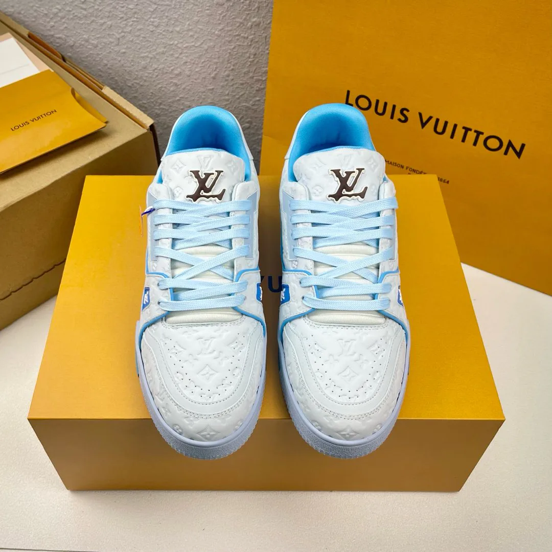 Кроссовки Женские Louis Vuitton 2679372