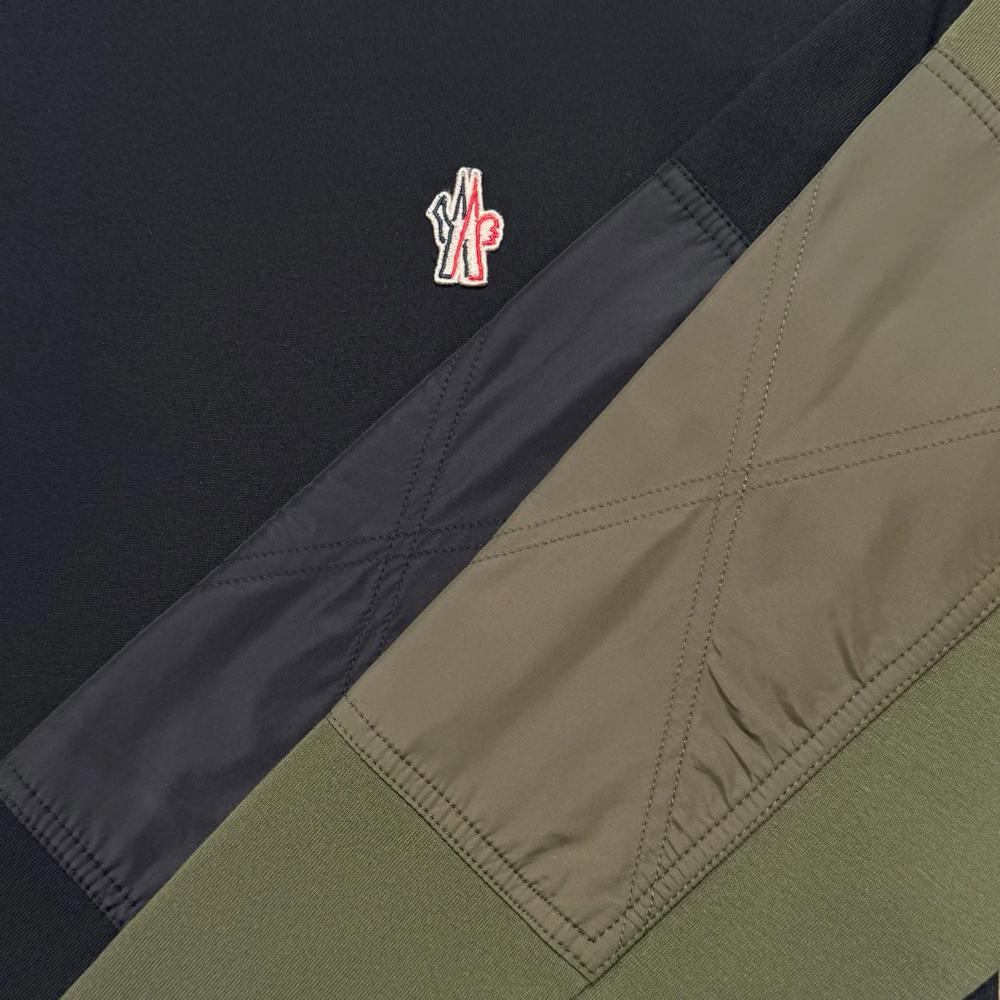 Лонгсливы Мужские Moncler 11350657