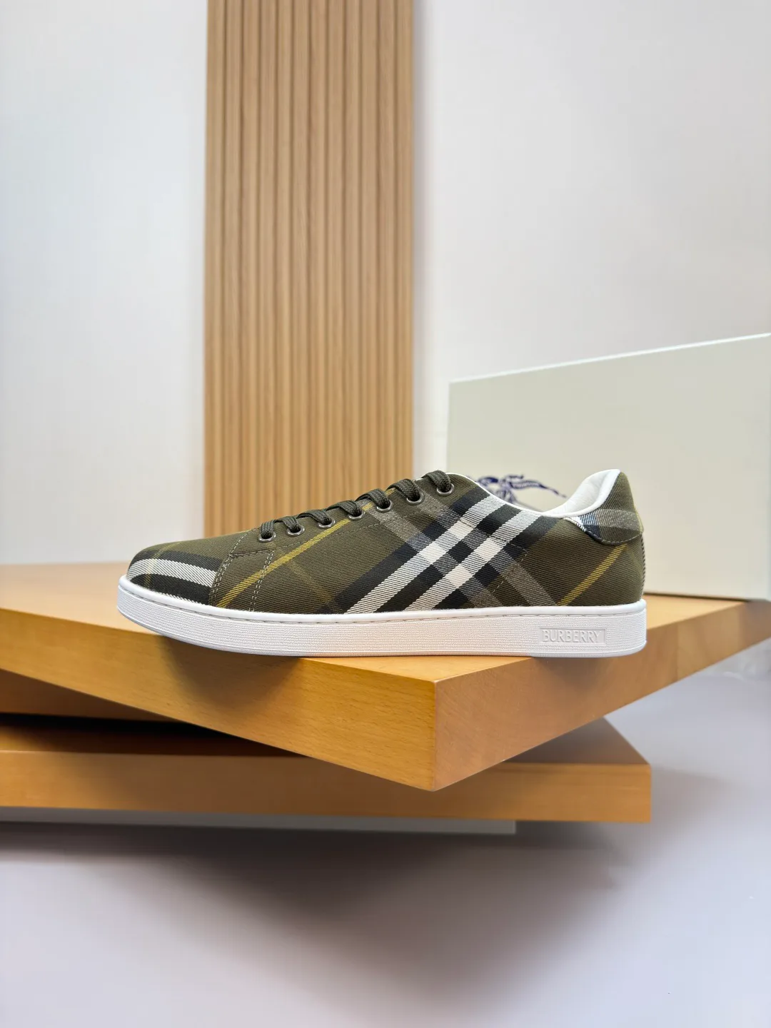 Кеды Мужские Burberry 2389615