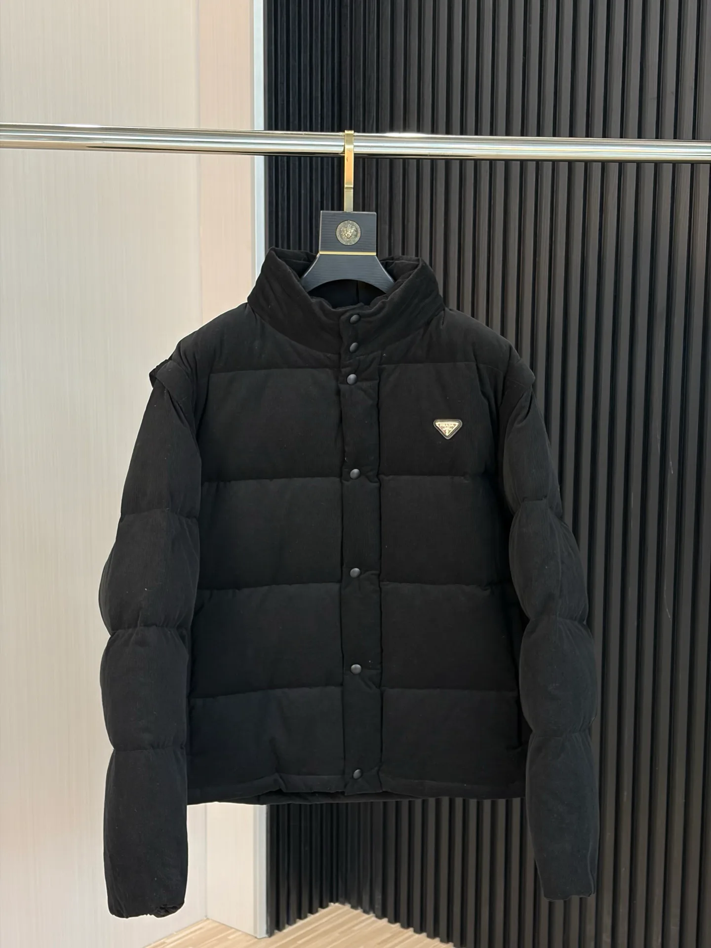 Куртки И Пуховики Мужские Prada 17935315