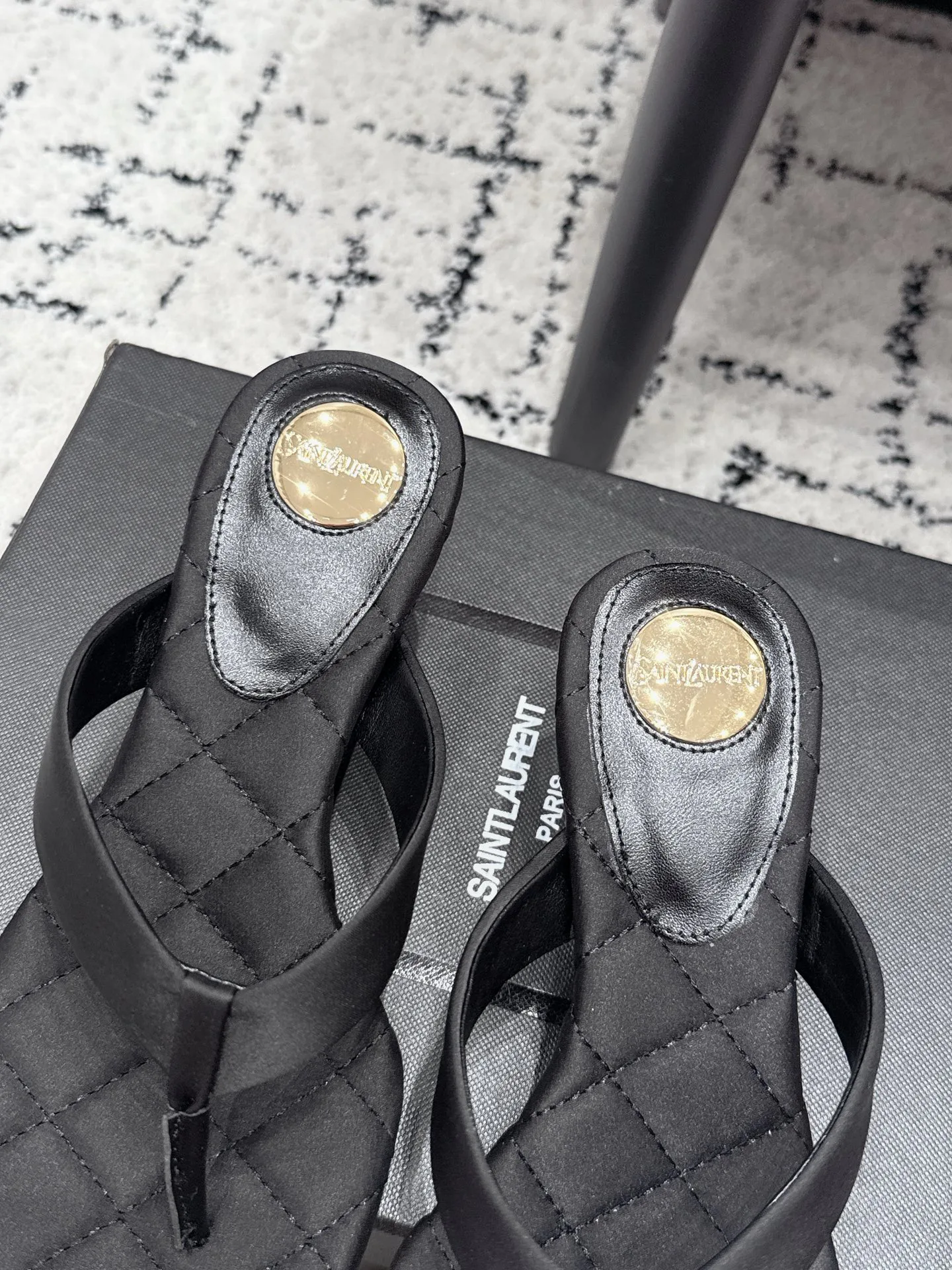 Босоножки Женские Saint Laurent 17355756