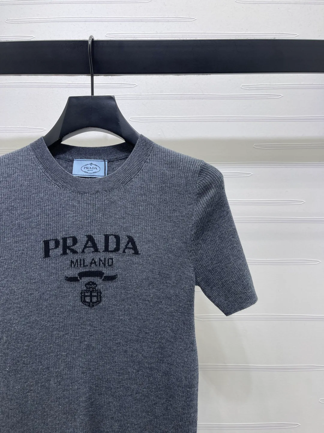 Топы Женские Prada 11748390