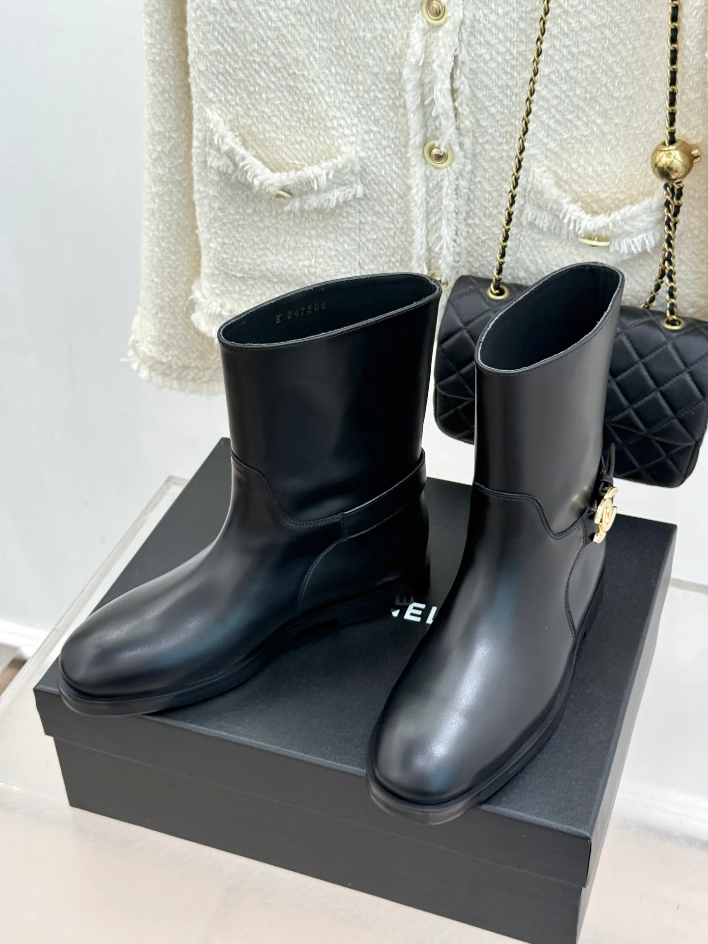 Сапоги Женские Chanel 18154847