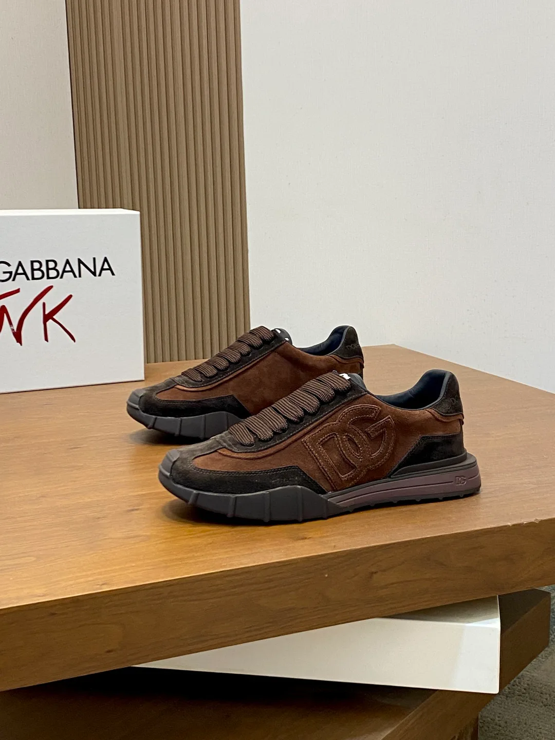 Кроссовки Мужские Dolce & Gabbana 18827619