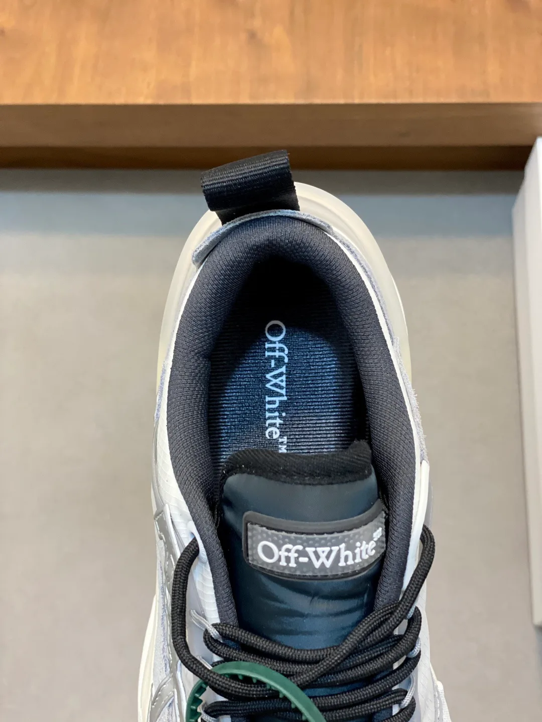 Кроссовки Женские Off-White 12621284