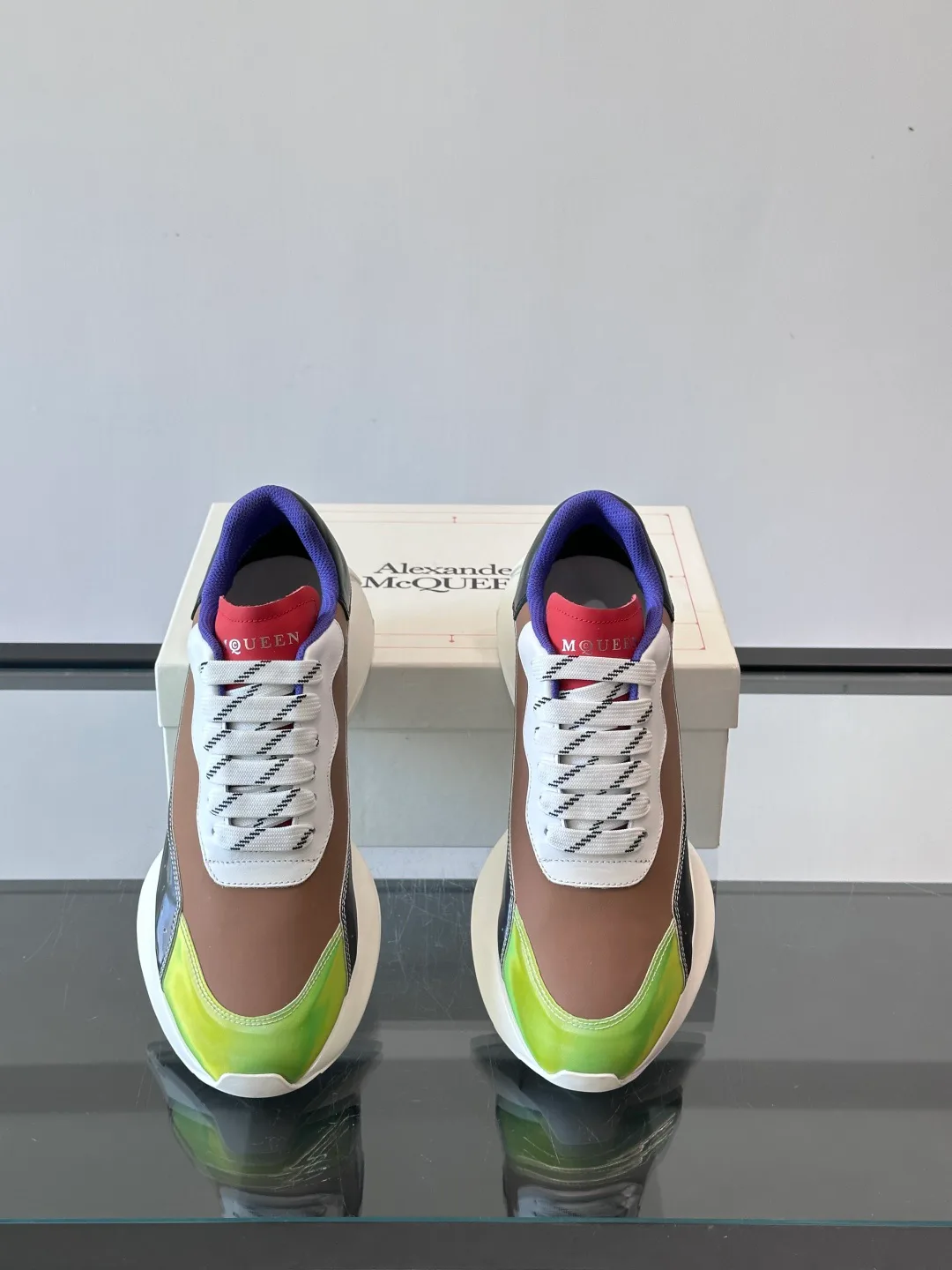 Кроссовки Женские Alexander Mcqueen 564571