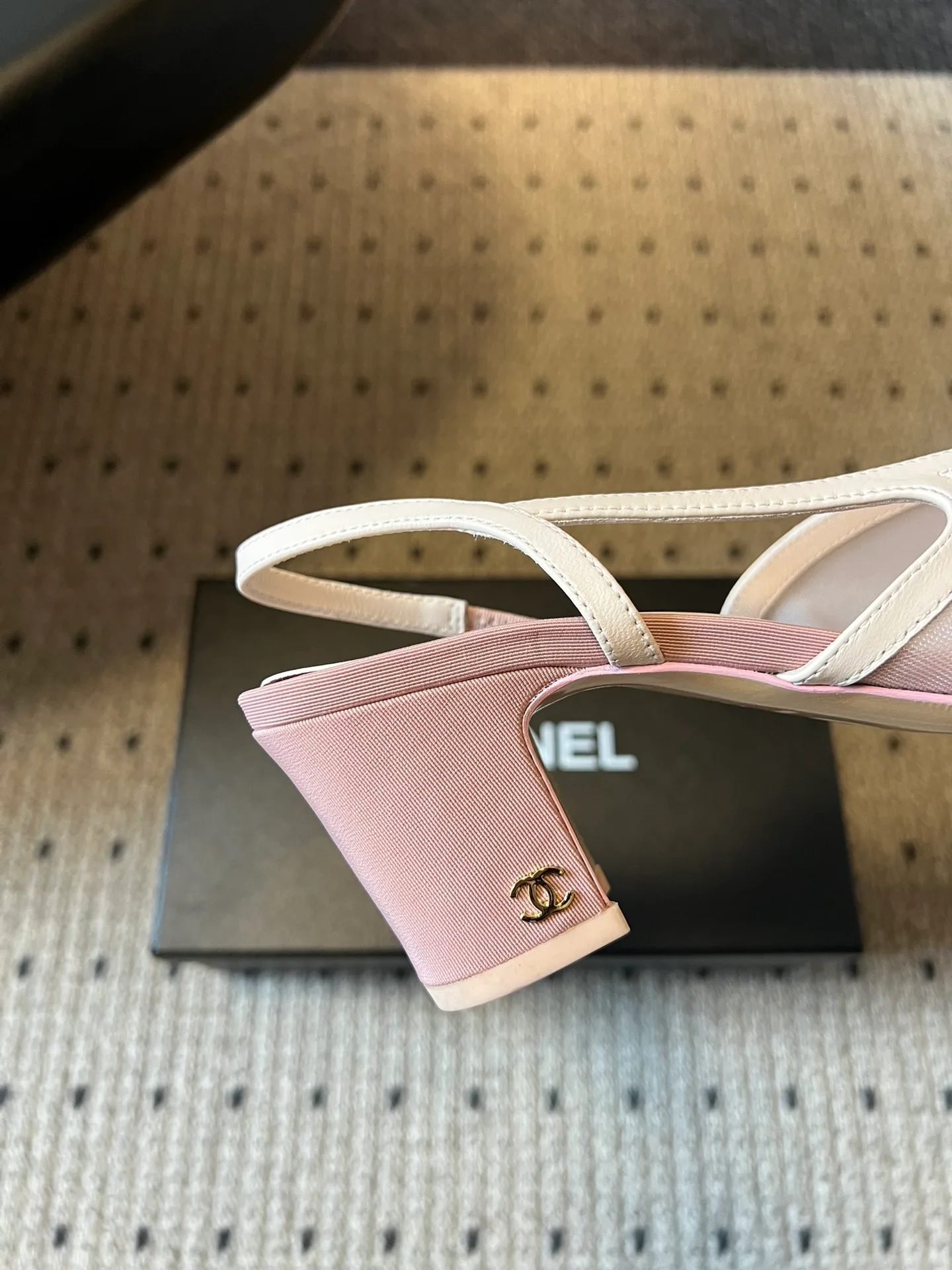 Туфли Женские Chanel 11424708