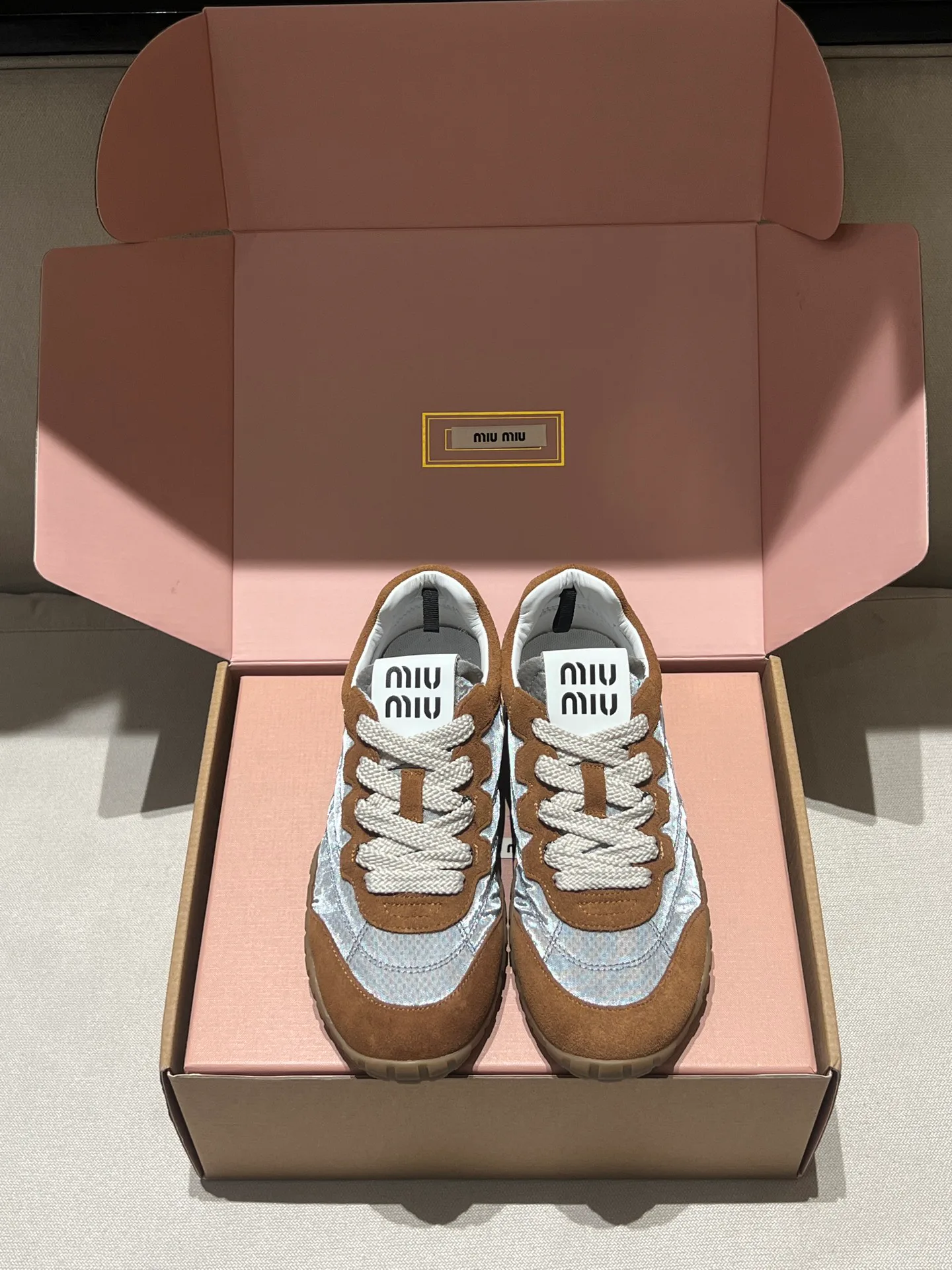 Кроссовки Женские Miu Miu 18020562