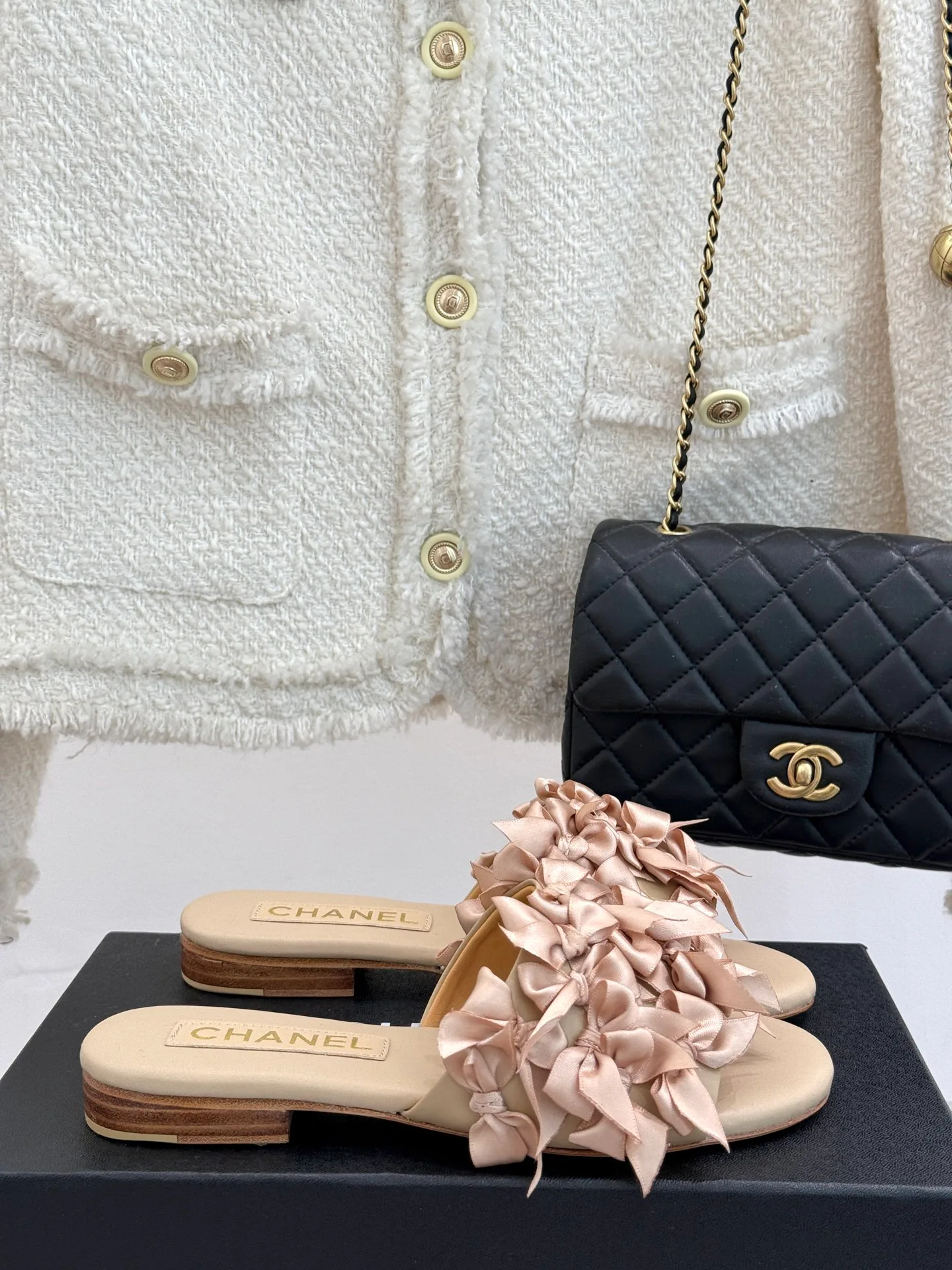 Шлепанцы Женские Chanel 7474