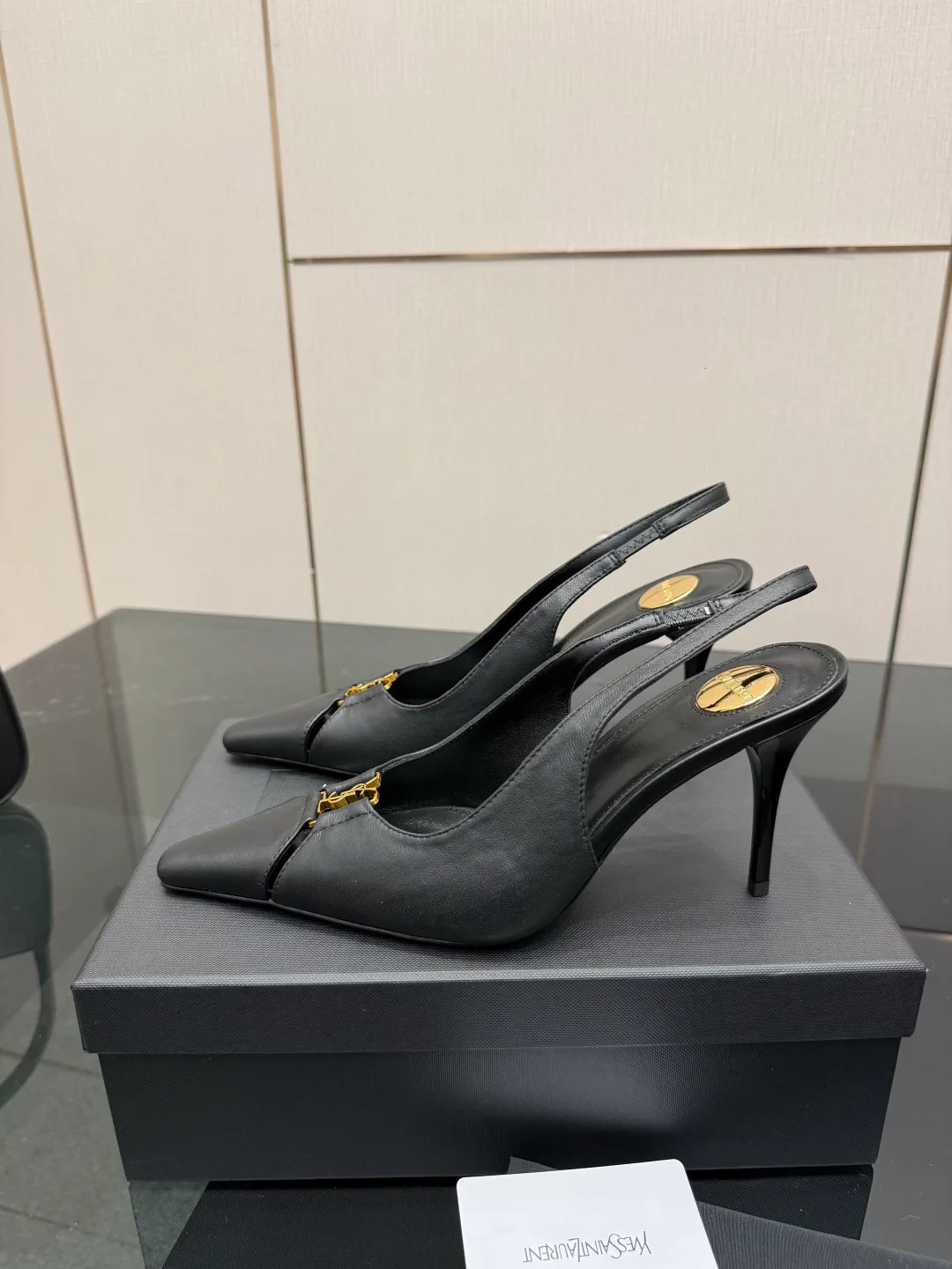 Босоножки Женские Saint Laurent 13164446