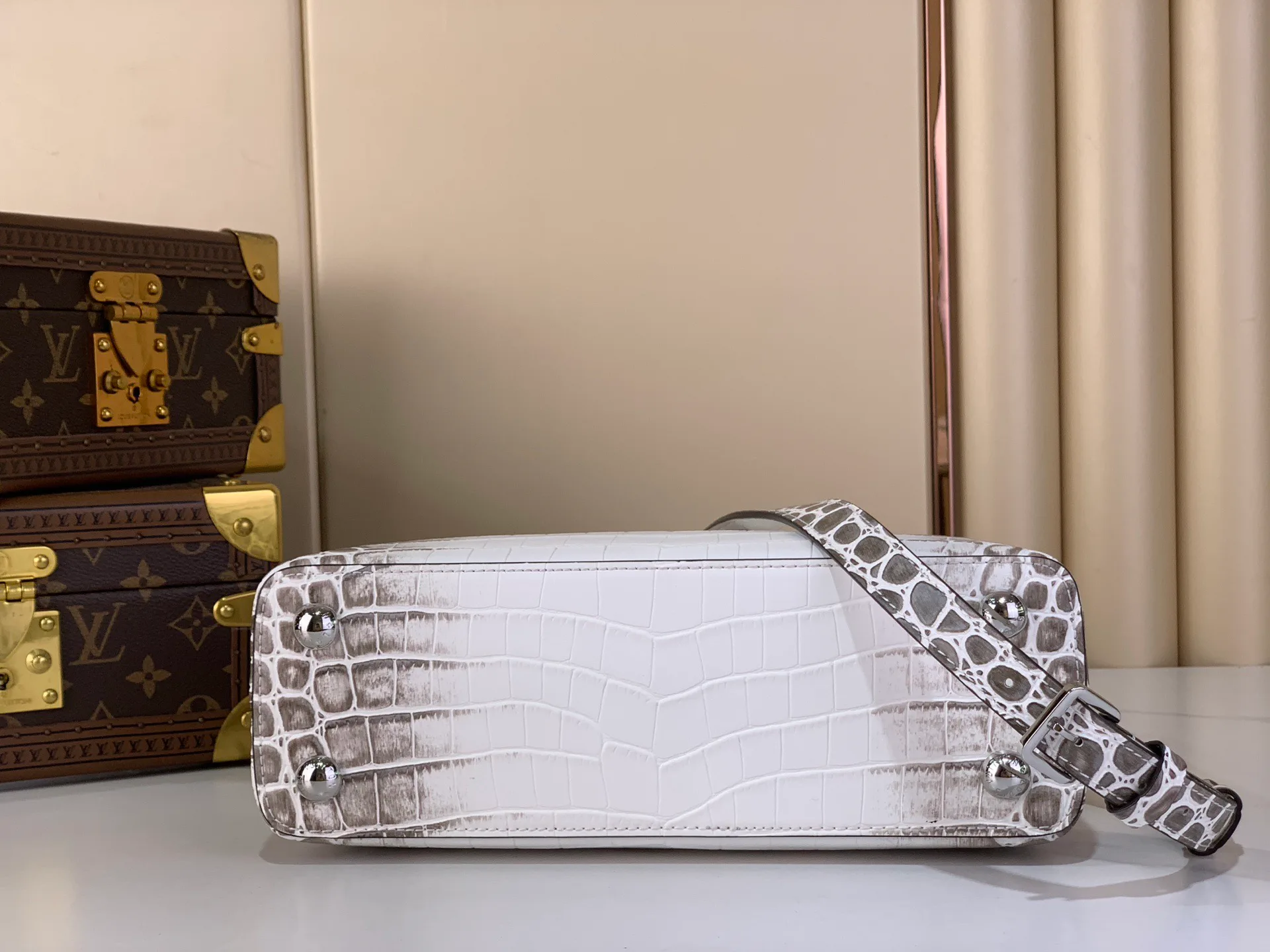 Классические Сумки Женские Louis Vuitton 4298825