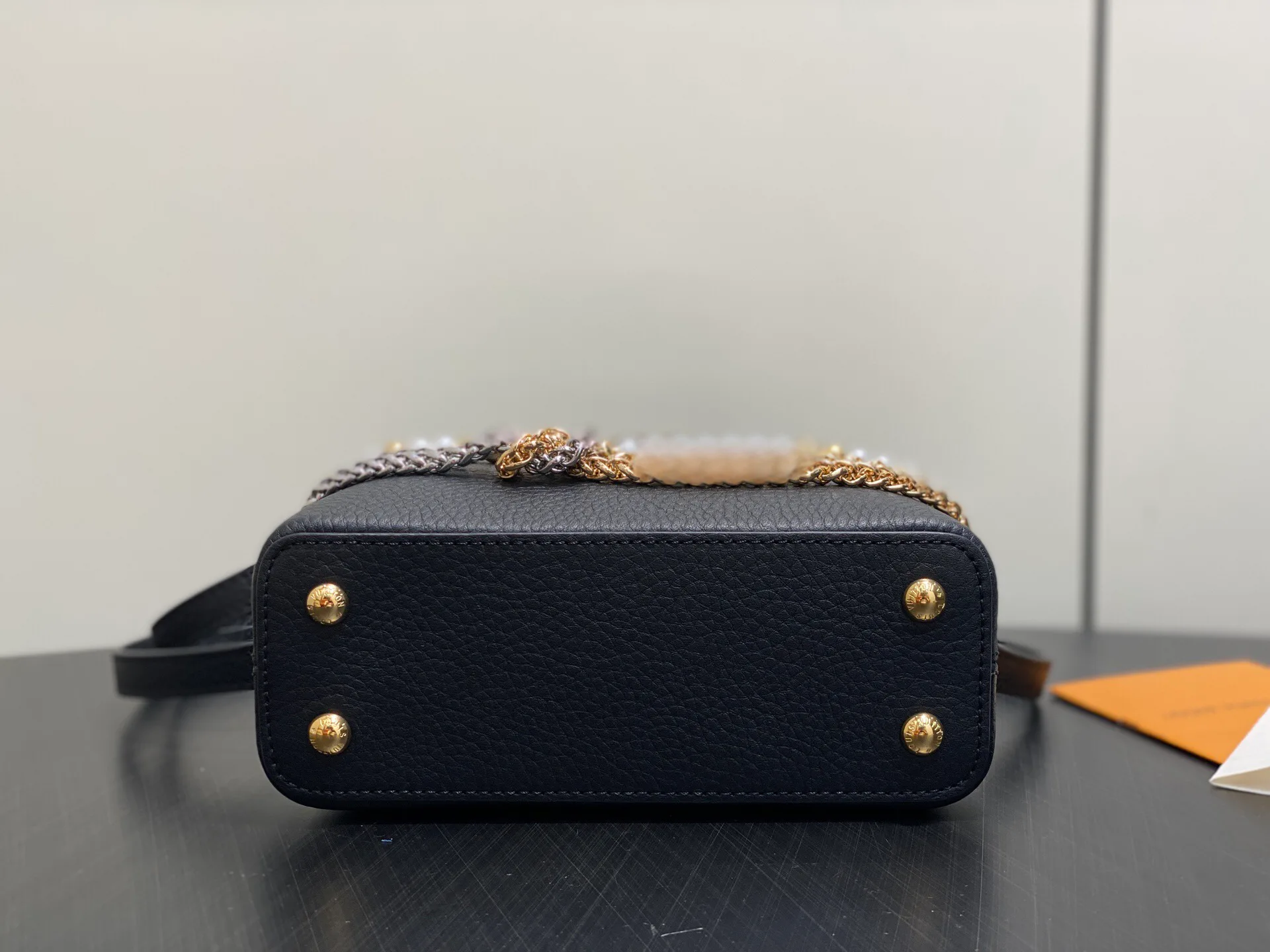Классические Сумки Женские Louis Vuitton 12798946
