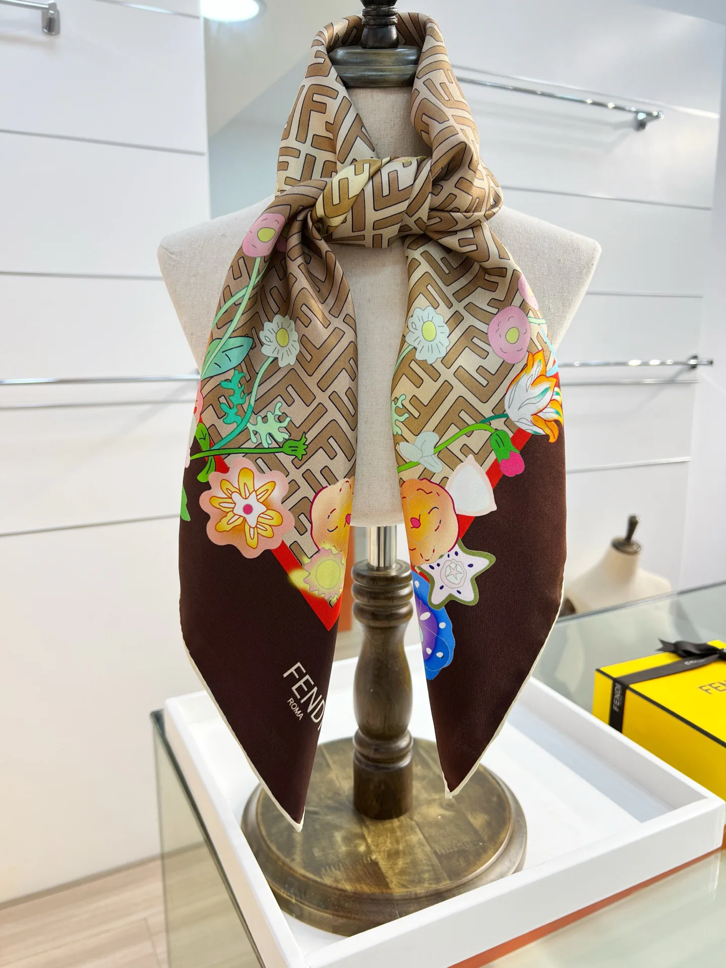 Платки Fendi 11664050