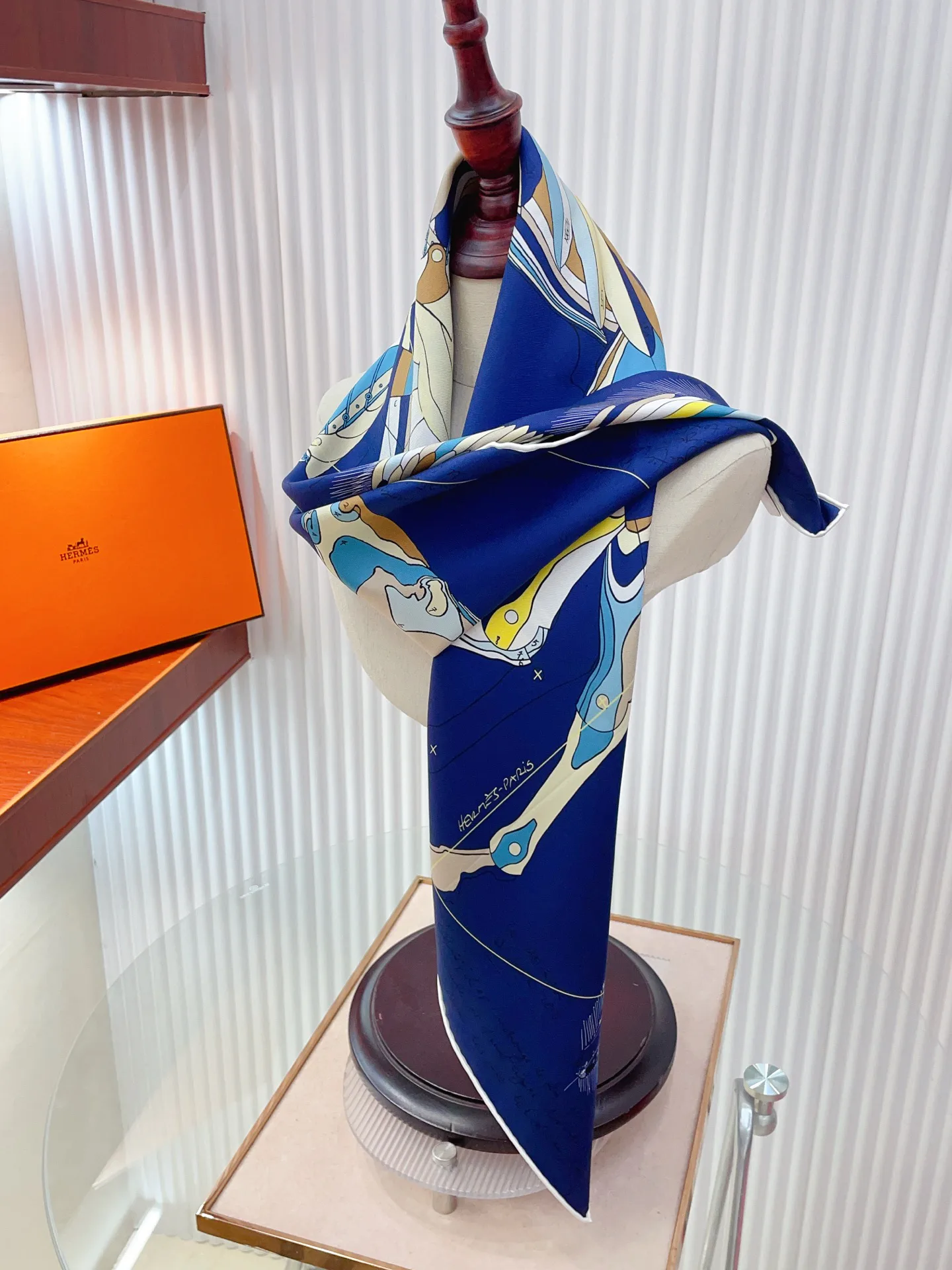 Платки Hermes 14190936